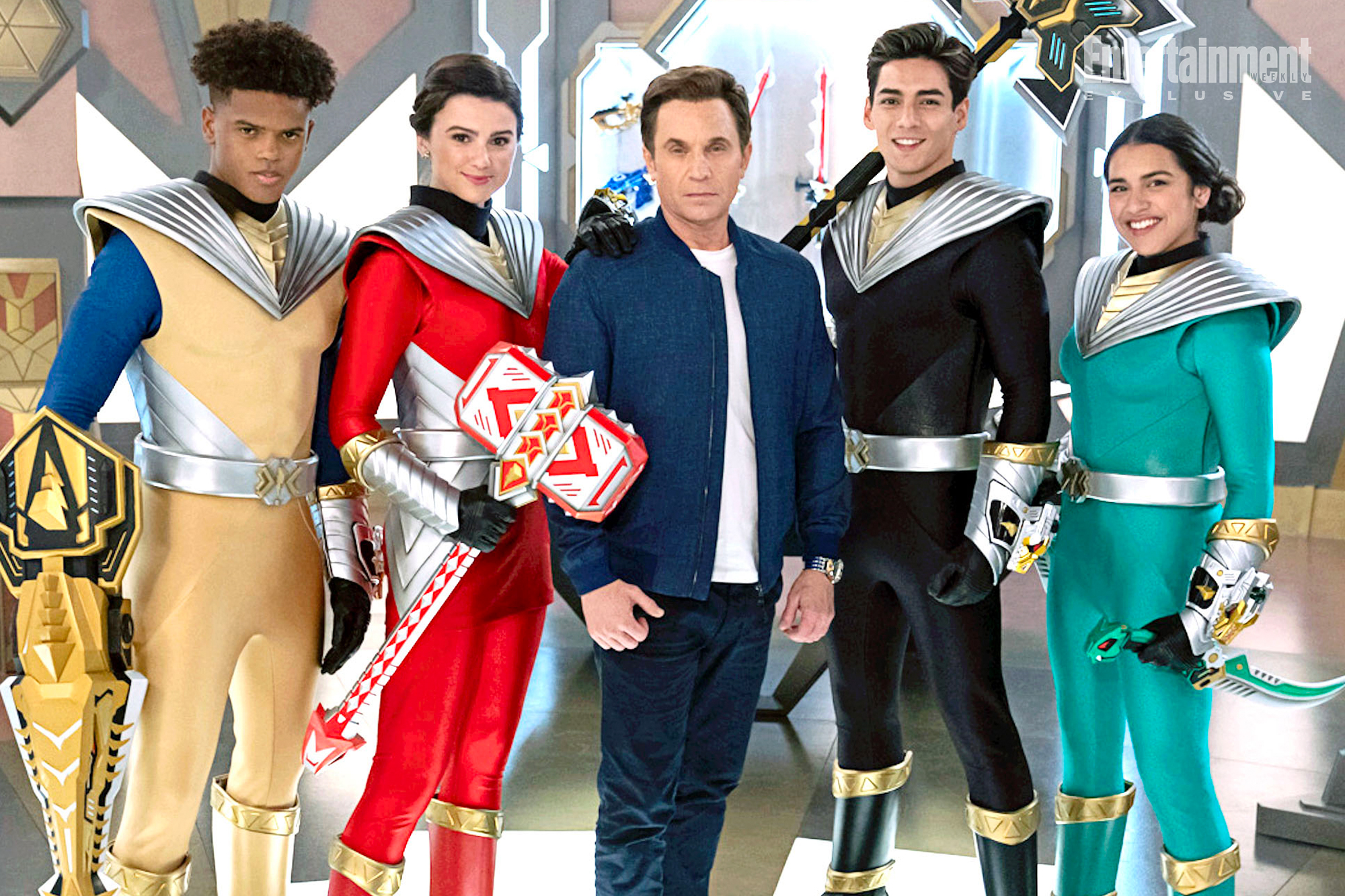 Original Blue Power Ranger rejoins cast: First look at 'Cosmic Fury'