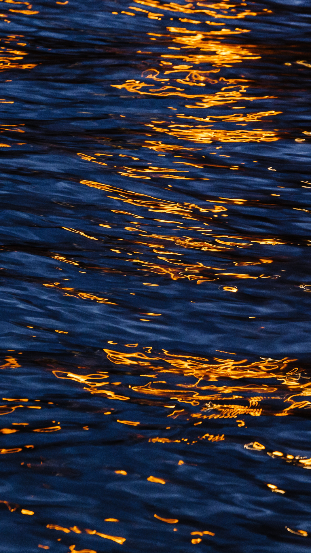 Street Lights iPhone Wallpaper