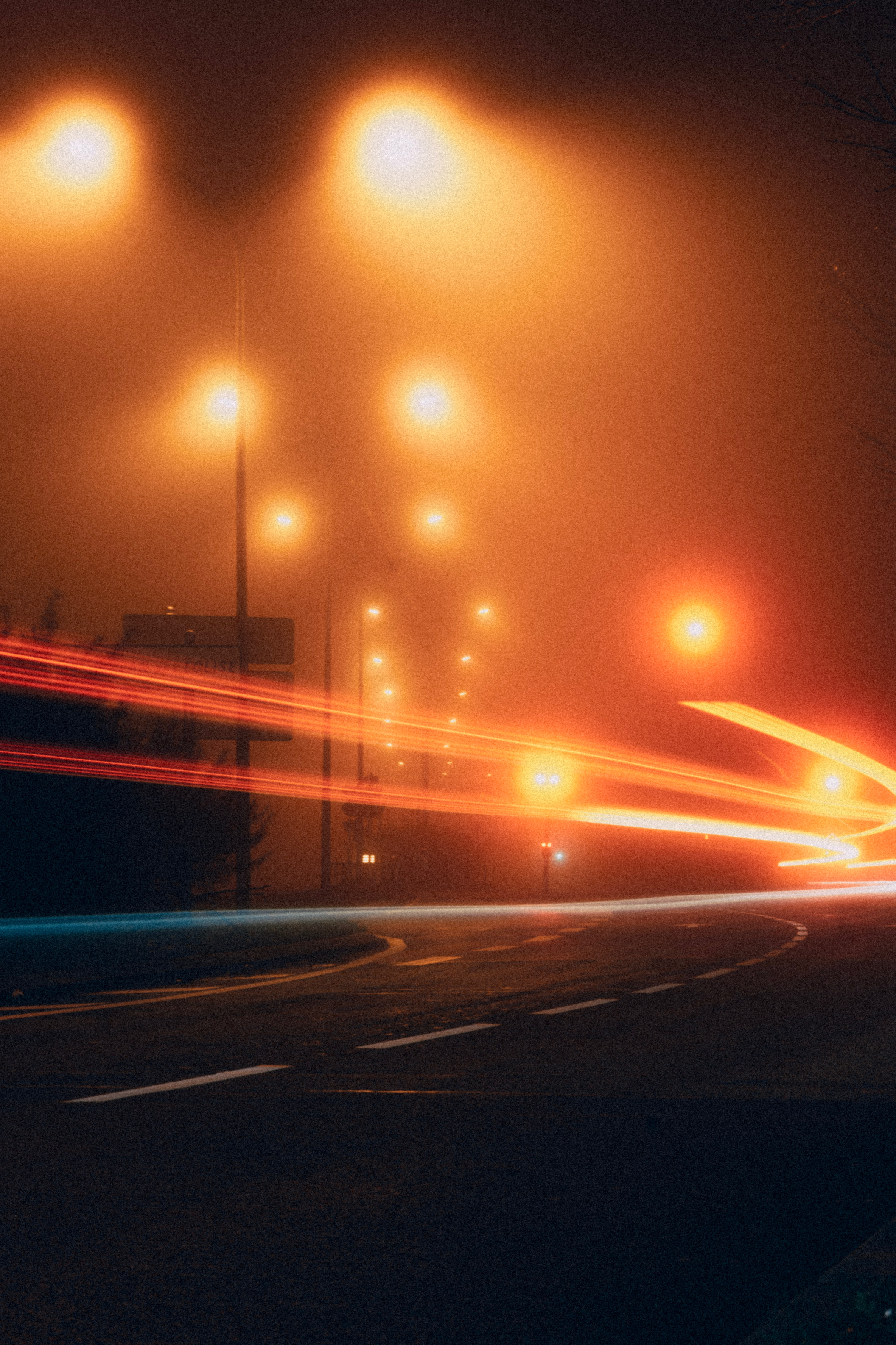 Streetlights by night · Free