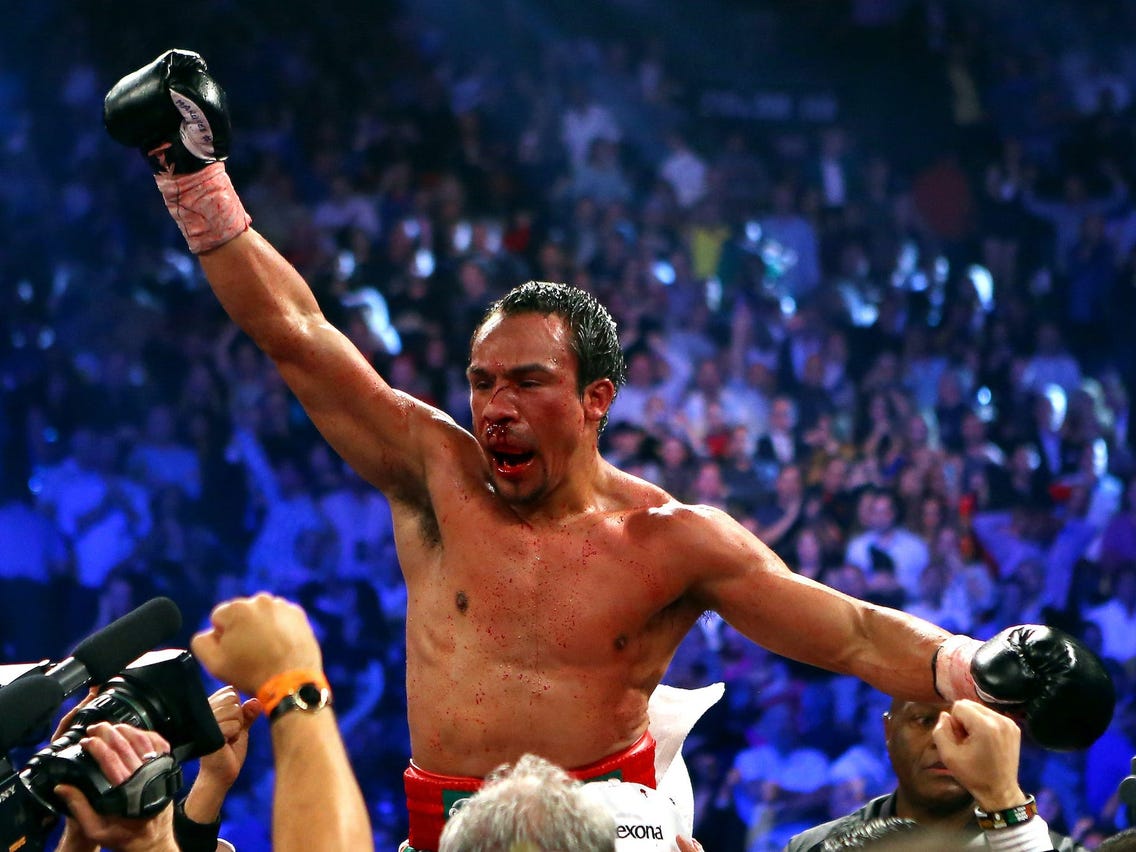 Juan Manuel Marquez Fist Cast in Plaster As Part of Hall of Fame Week