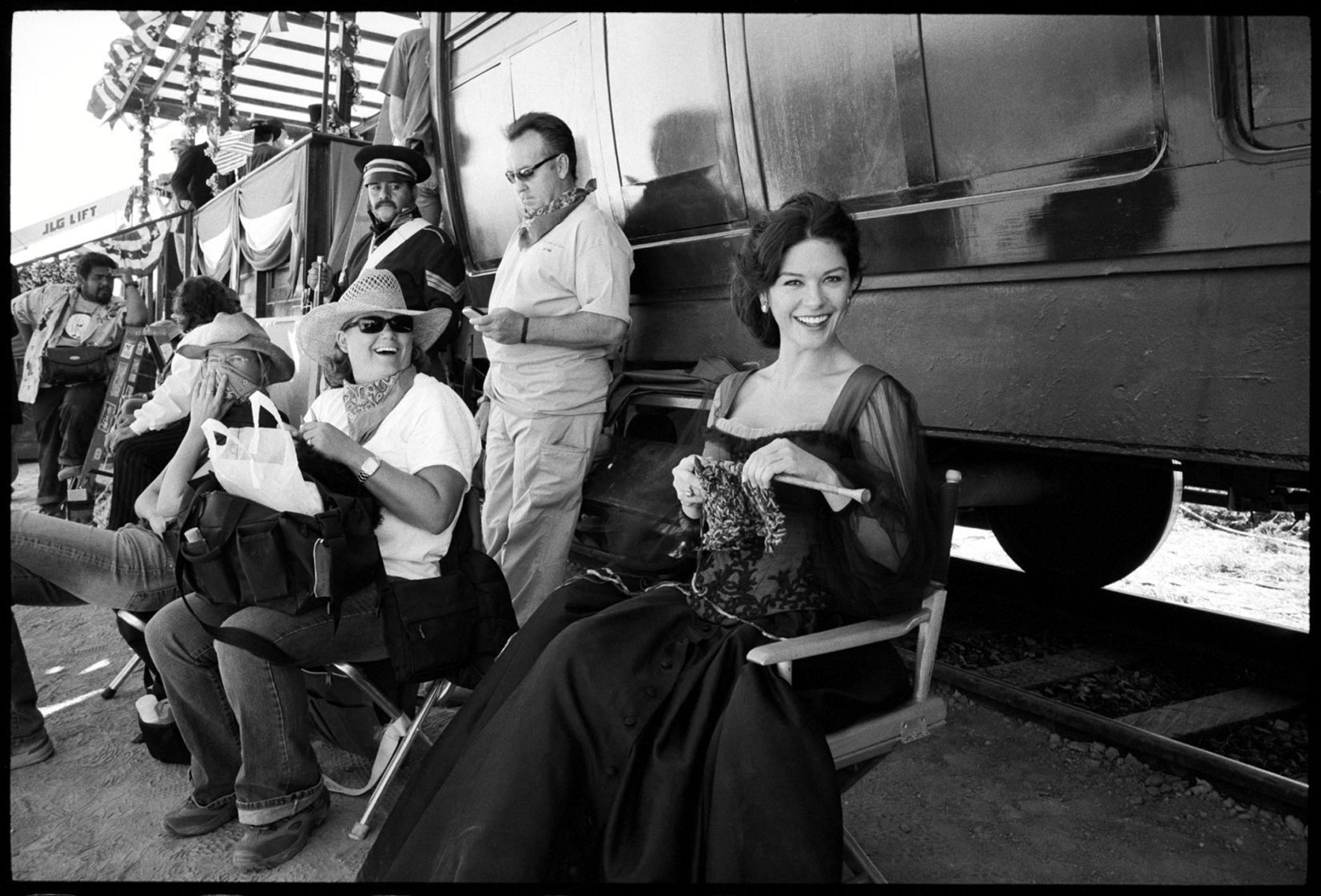 Catherine Zeta Jones in The Mask of Zorro ShotOnWhat? Behind the Scenes