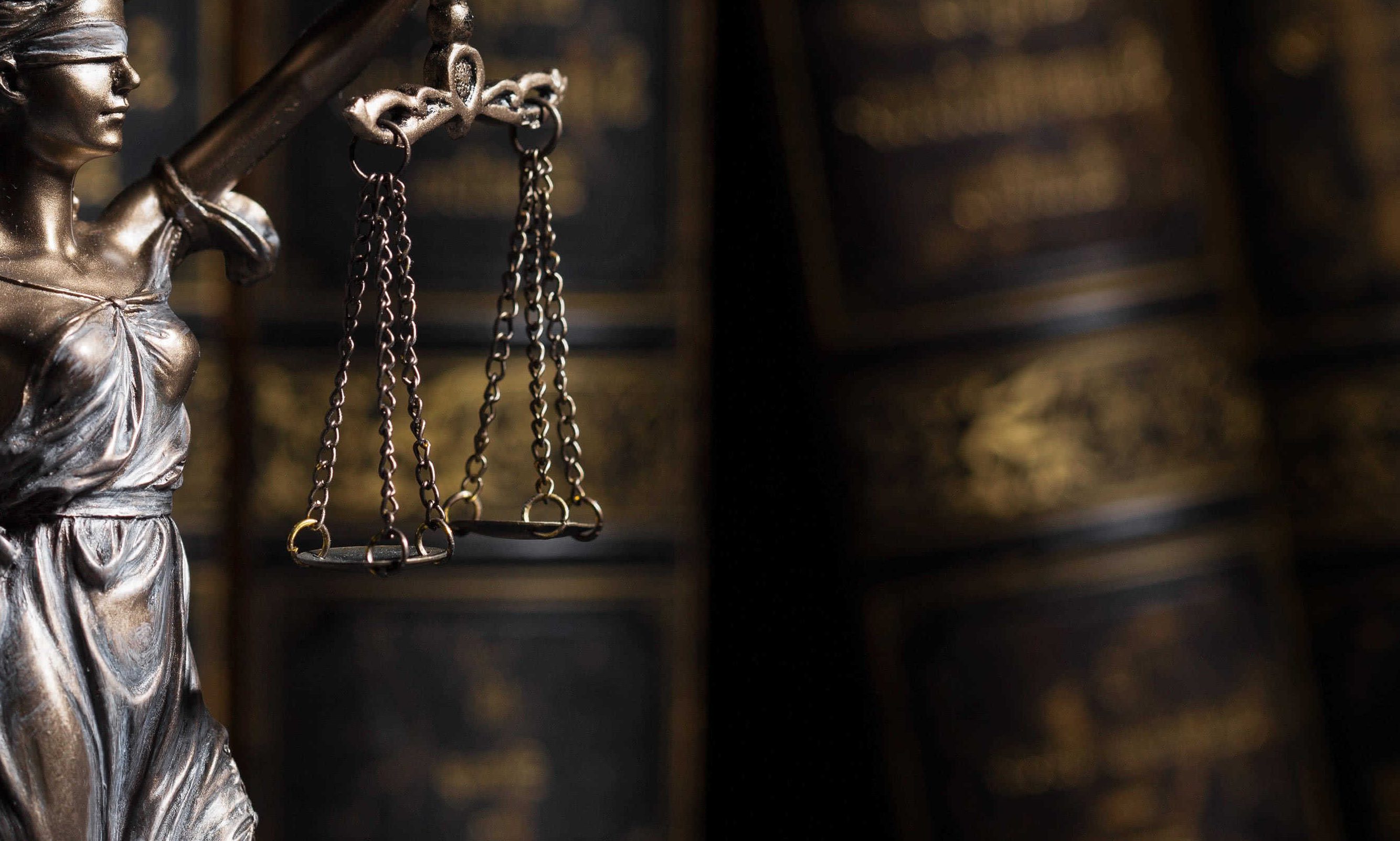 Lady Justice Statue Uhd 4k Wallpaper