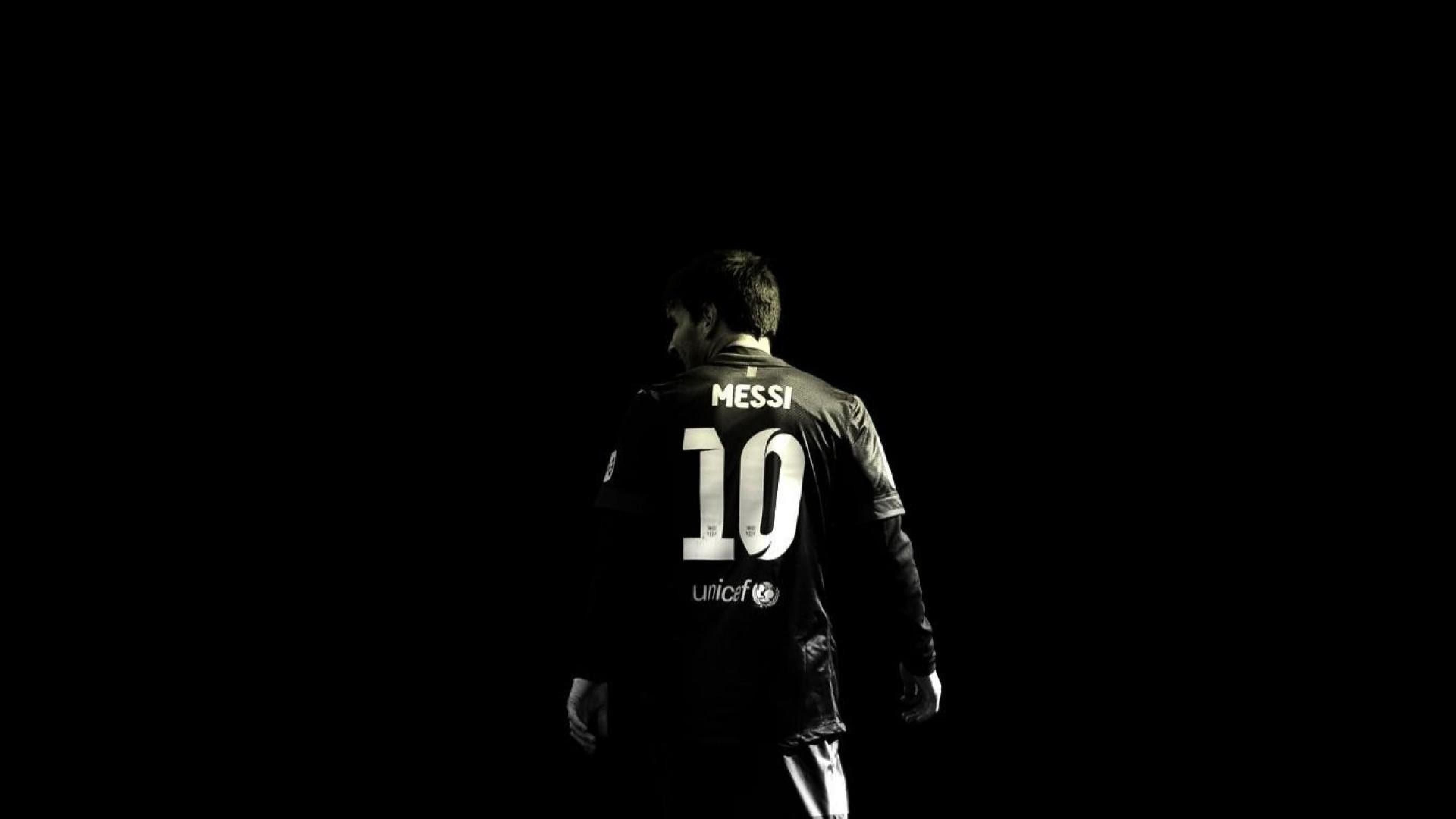 Messi Dark Wallpaper