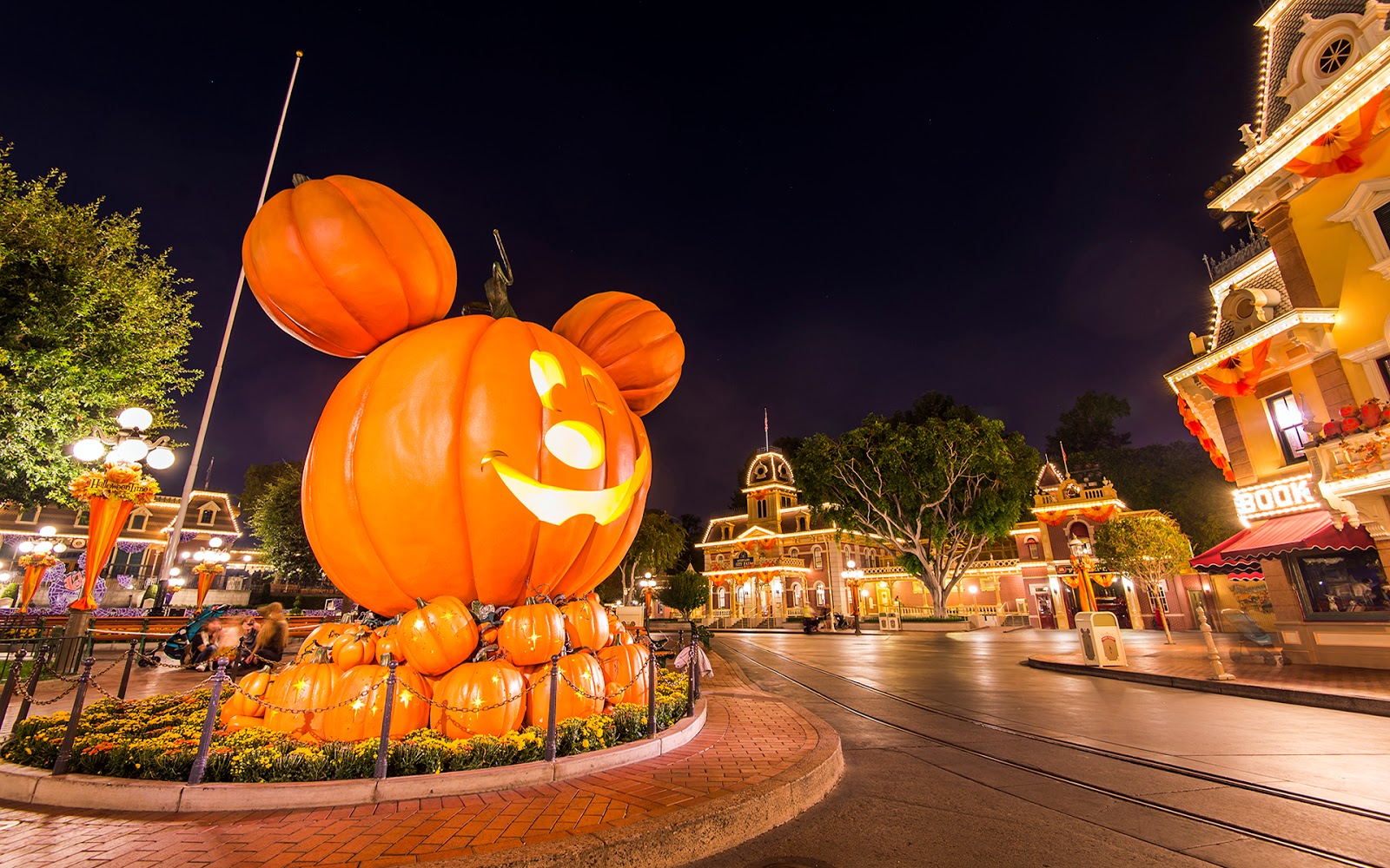 A Town Square Halloween