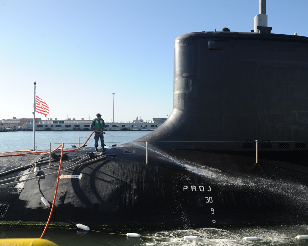 DVIDS Washington (SSN 787) [Image 5 of 214]