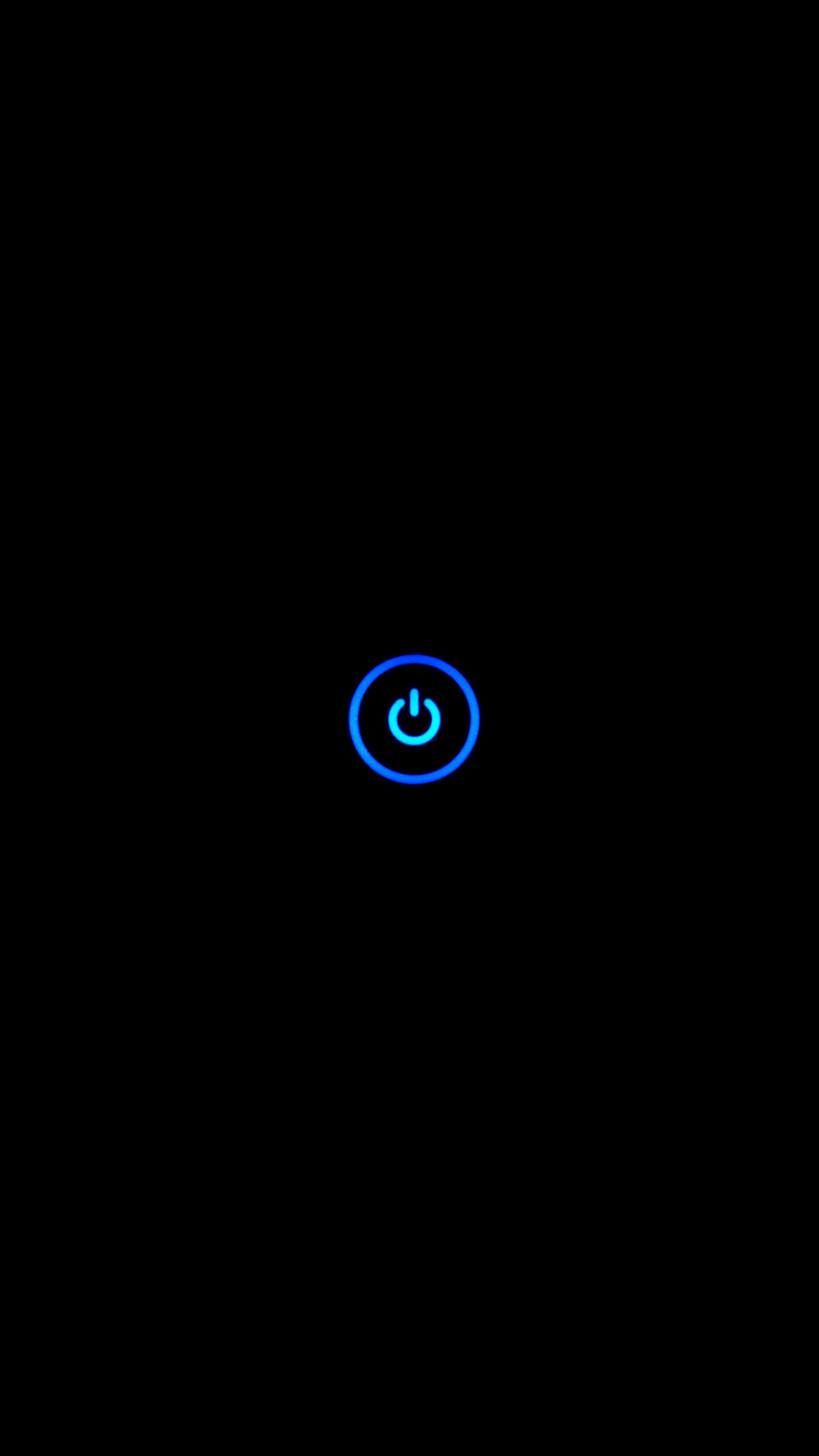 Took a picture of the JBL Flip 4 power button. Turned out to be an amazing amoled wallpaper