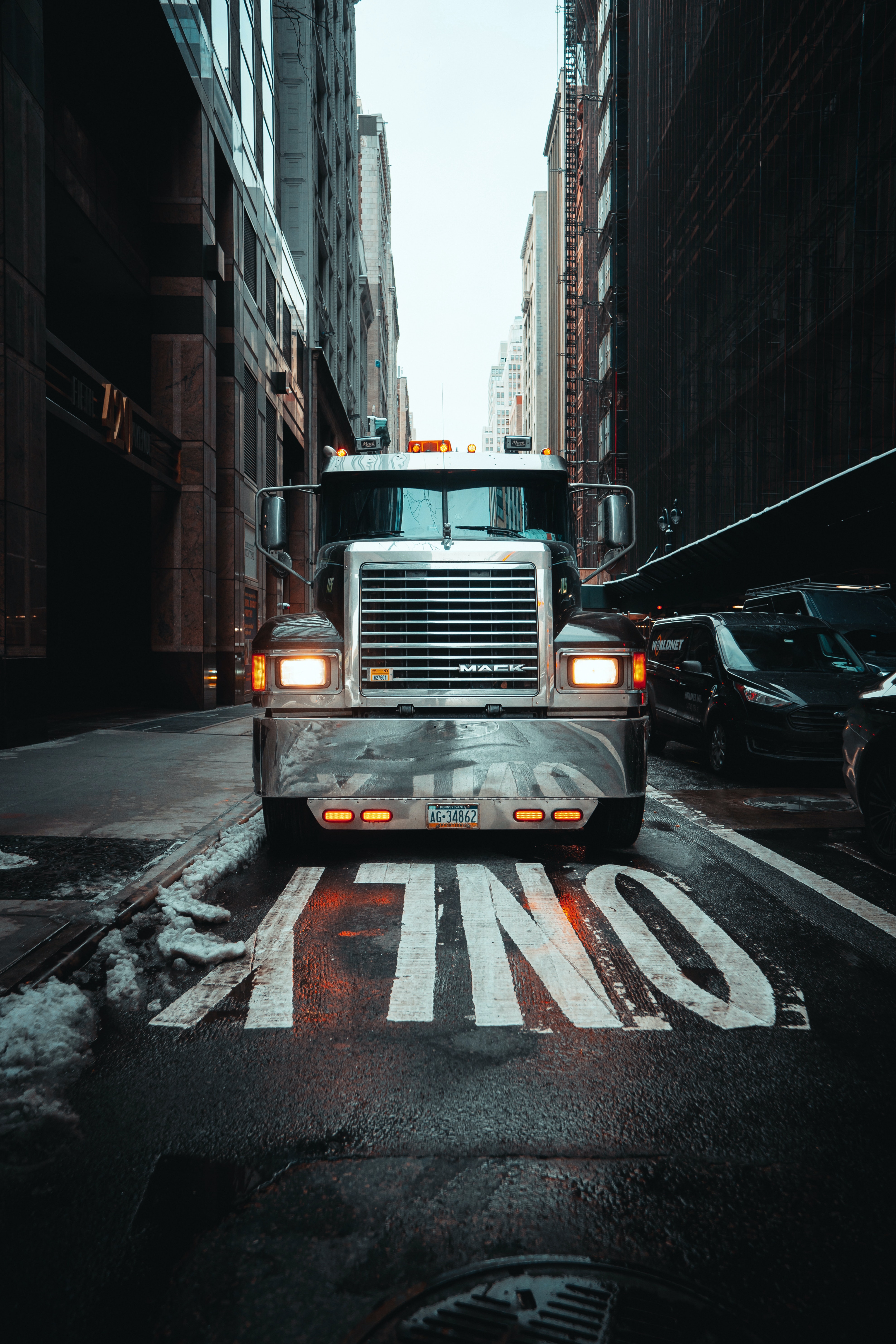 4,Best Truck Photo · 100% Free Downloads