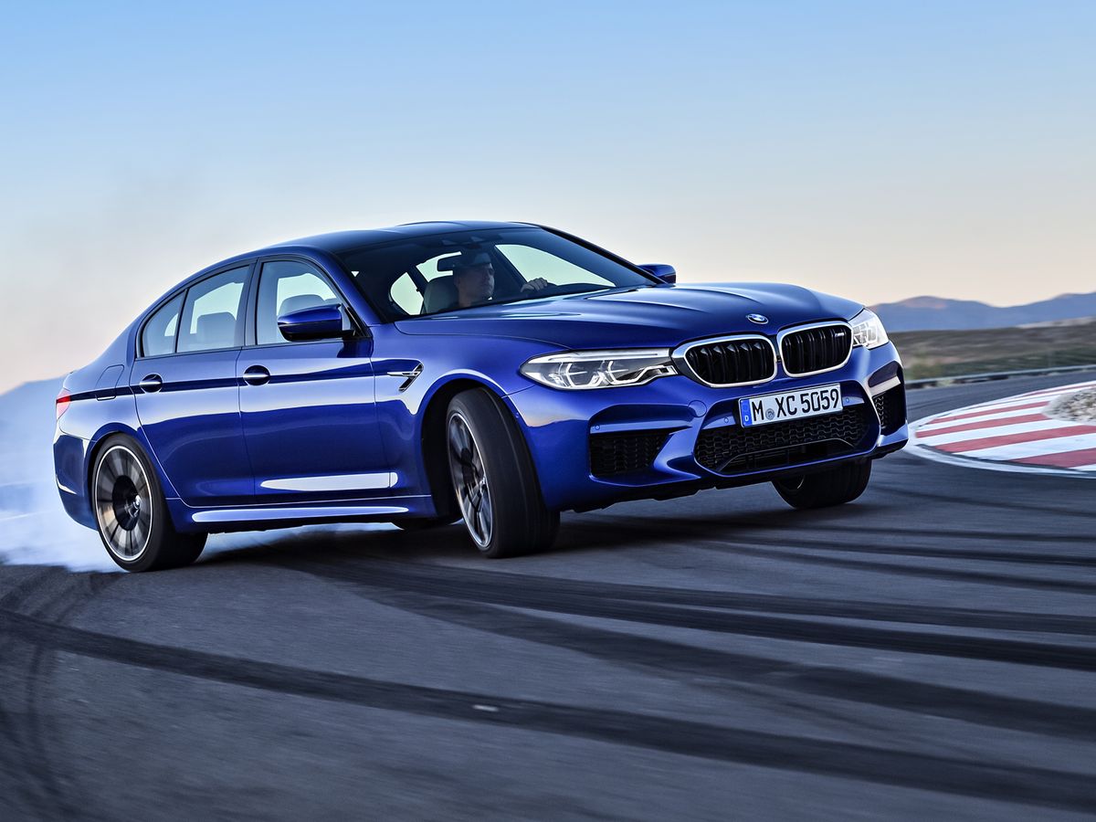 BMW M5 Photo and Information. News. Car and Driver