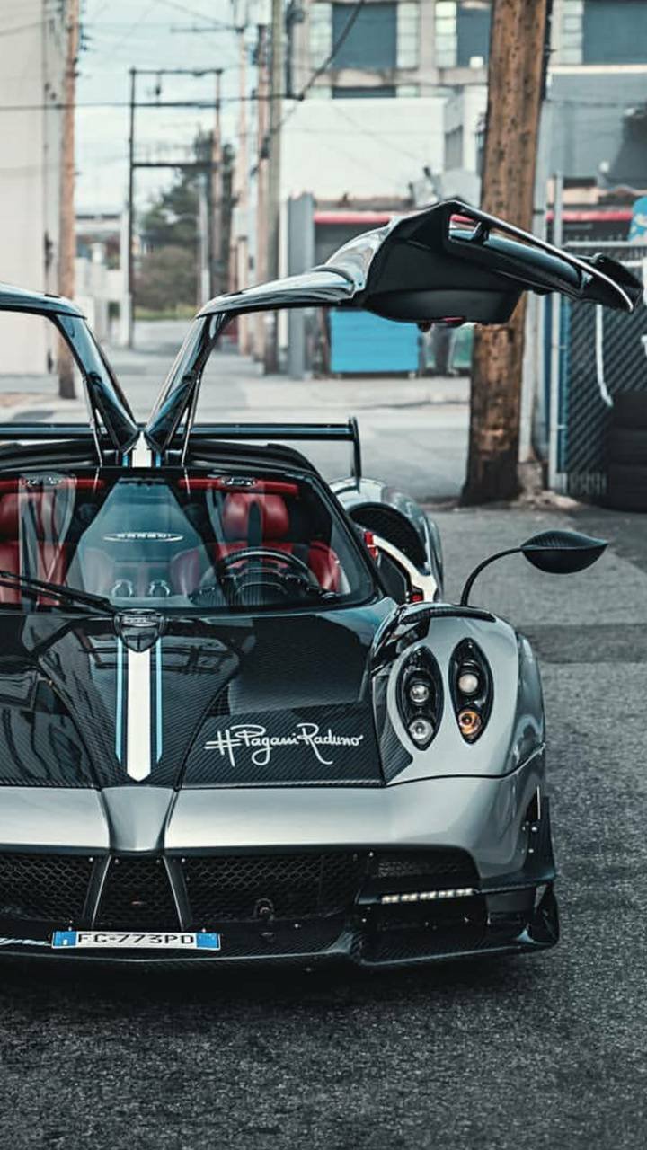 Pagani huayra Wallpaper Download