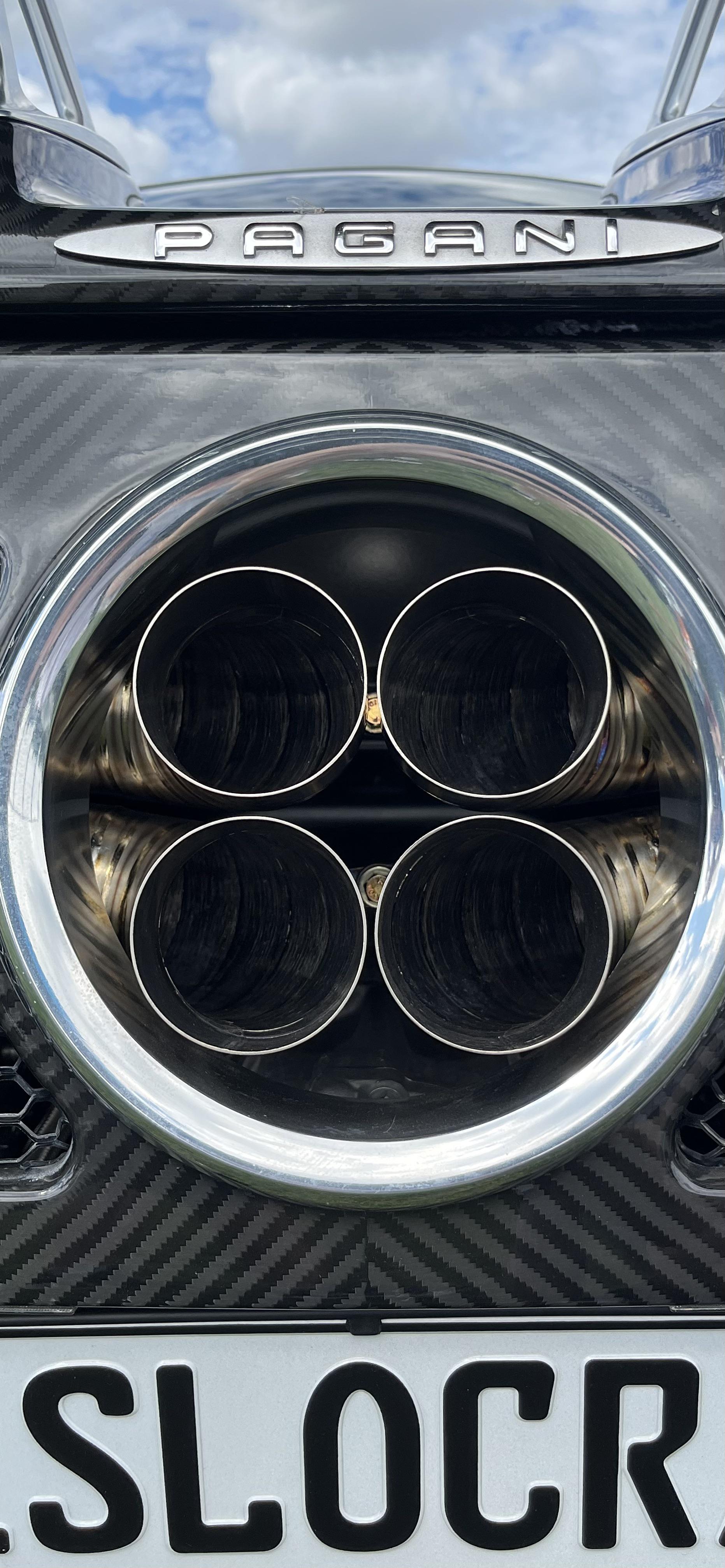 Pagani Zonda exhaust