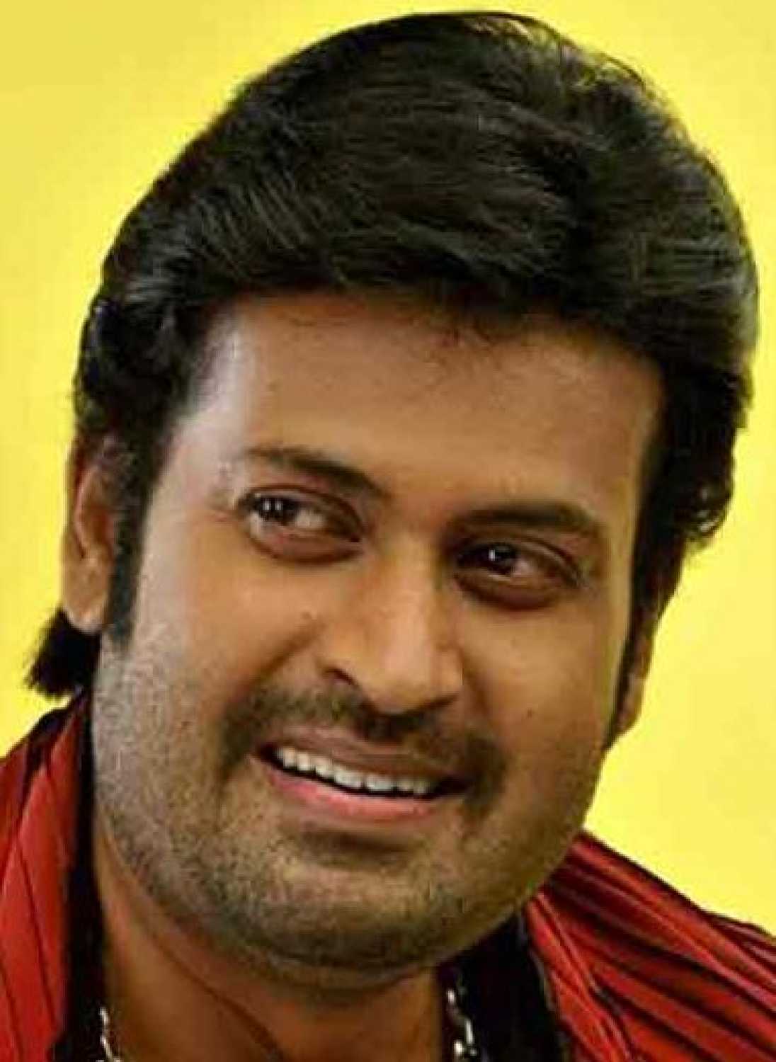 Manoj K. Jayan biography and information