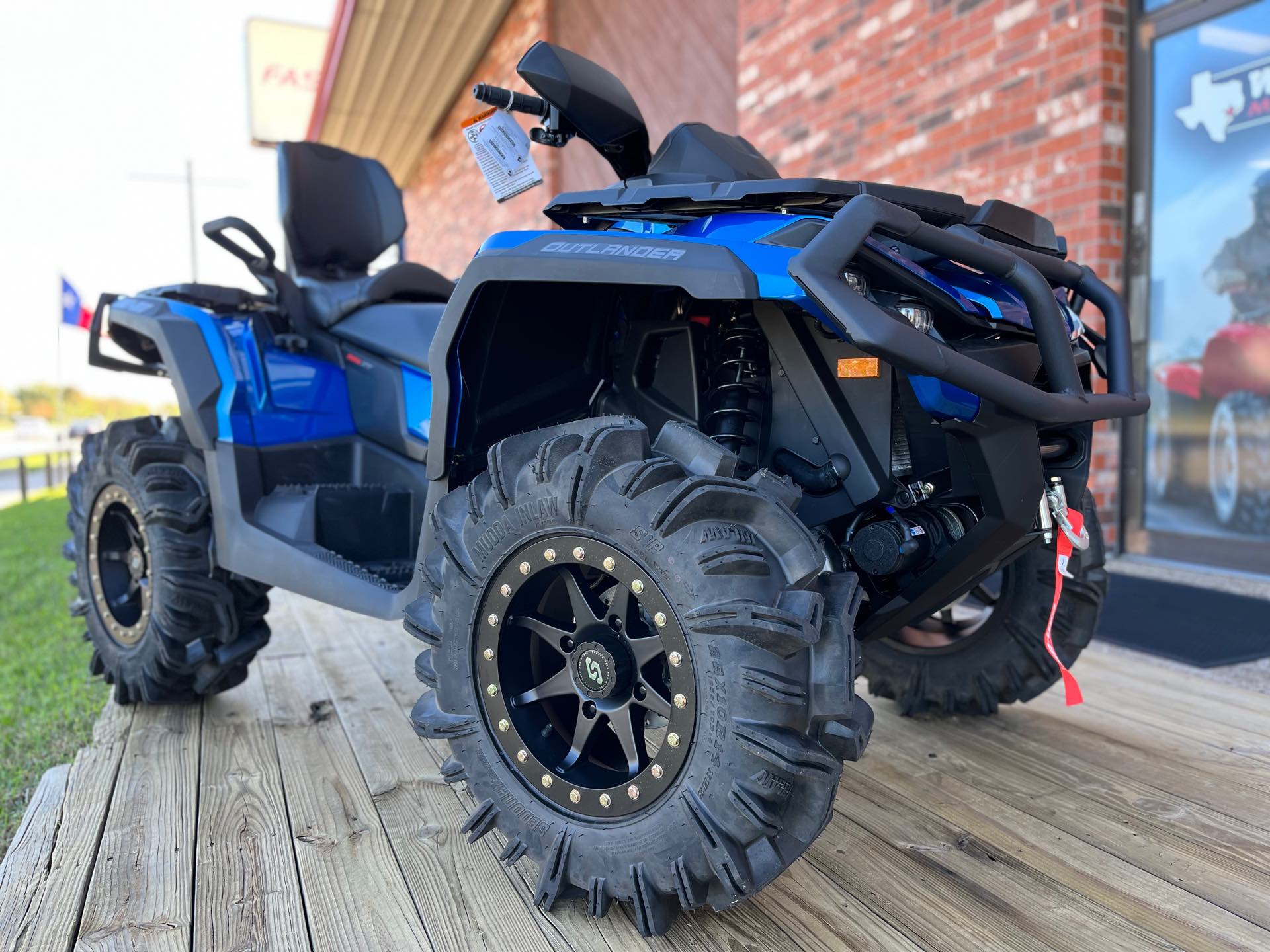 2023 Can Am Outlander MAX XT 850. Wild West Motoplex