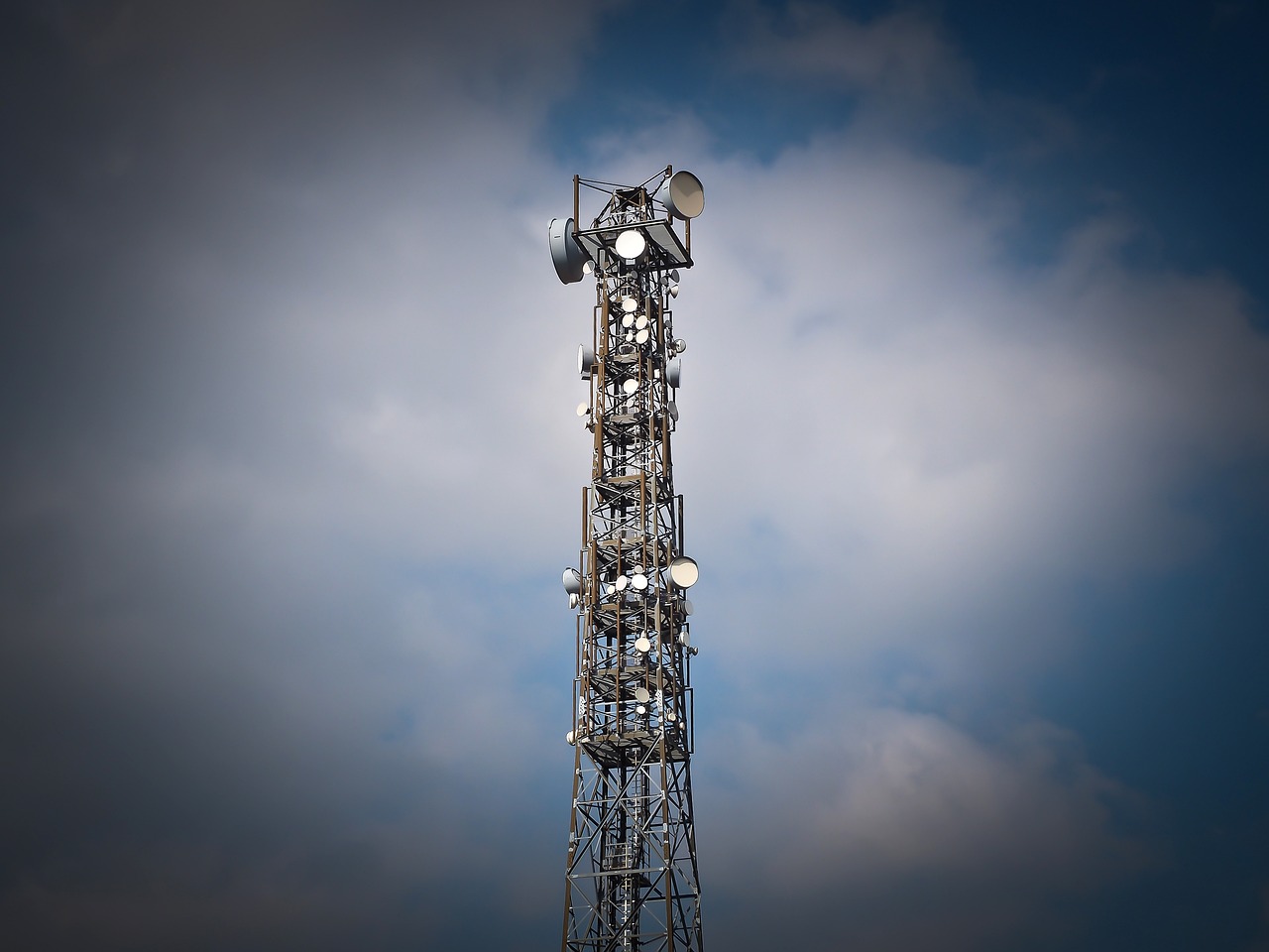 Radio Tower Wireless Antenna