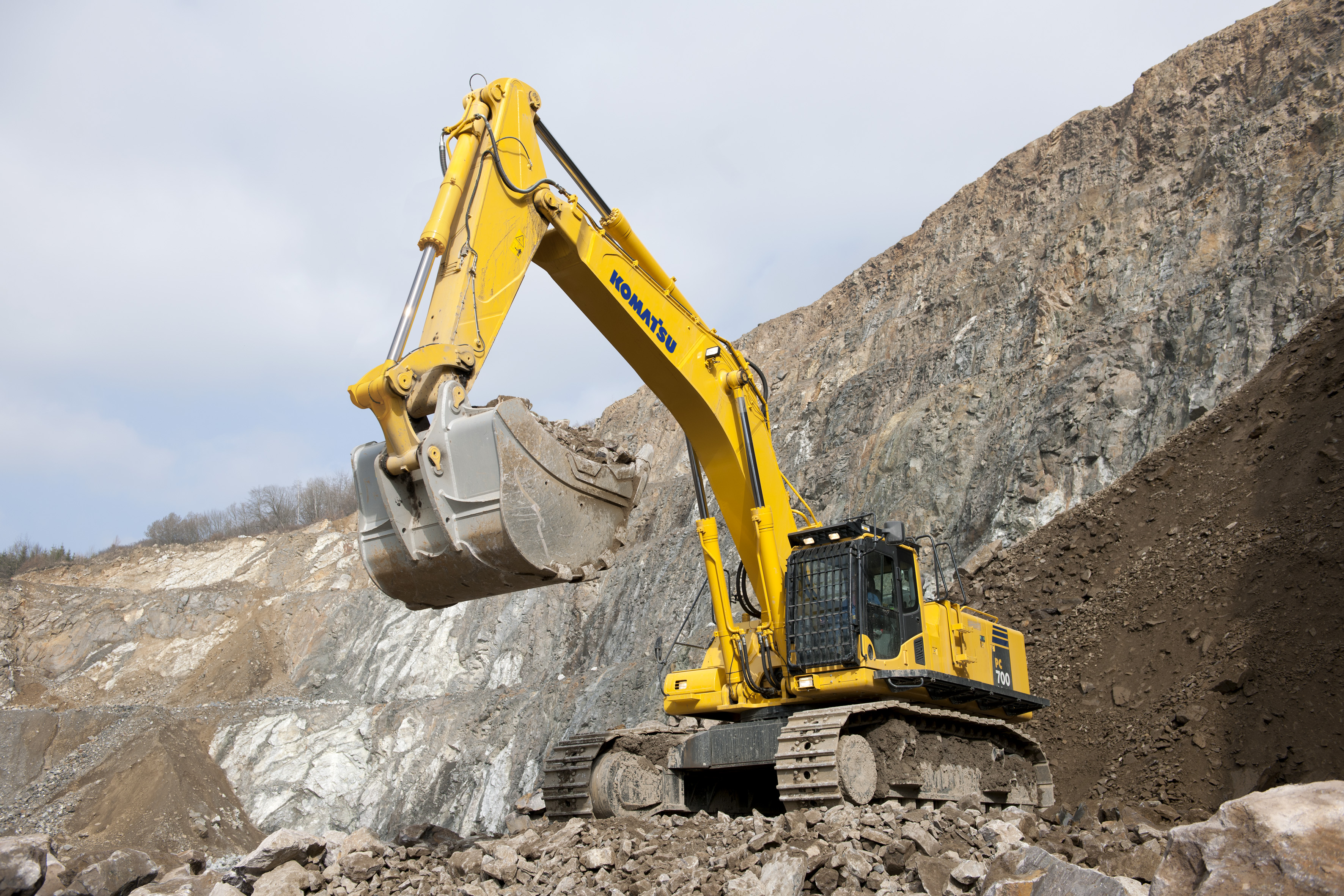 Excavator HD Wallpaper and Background