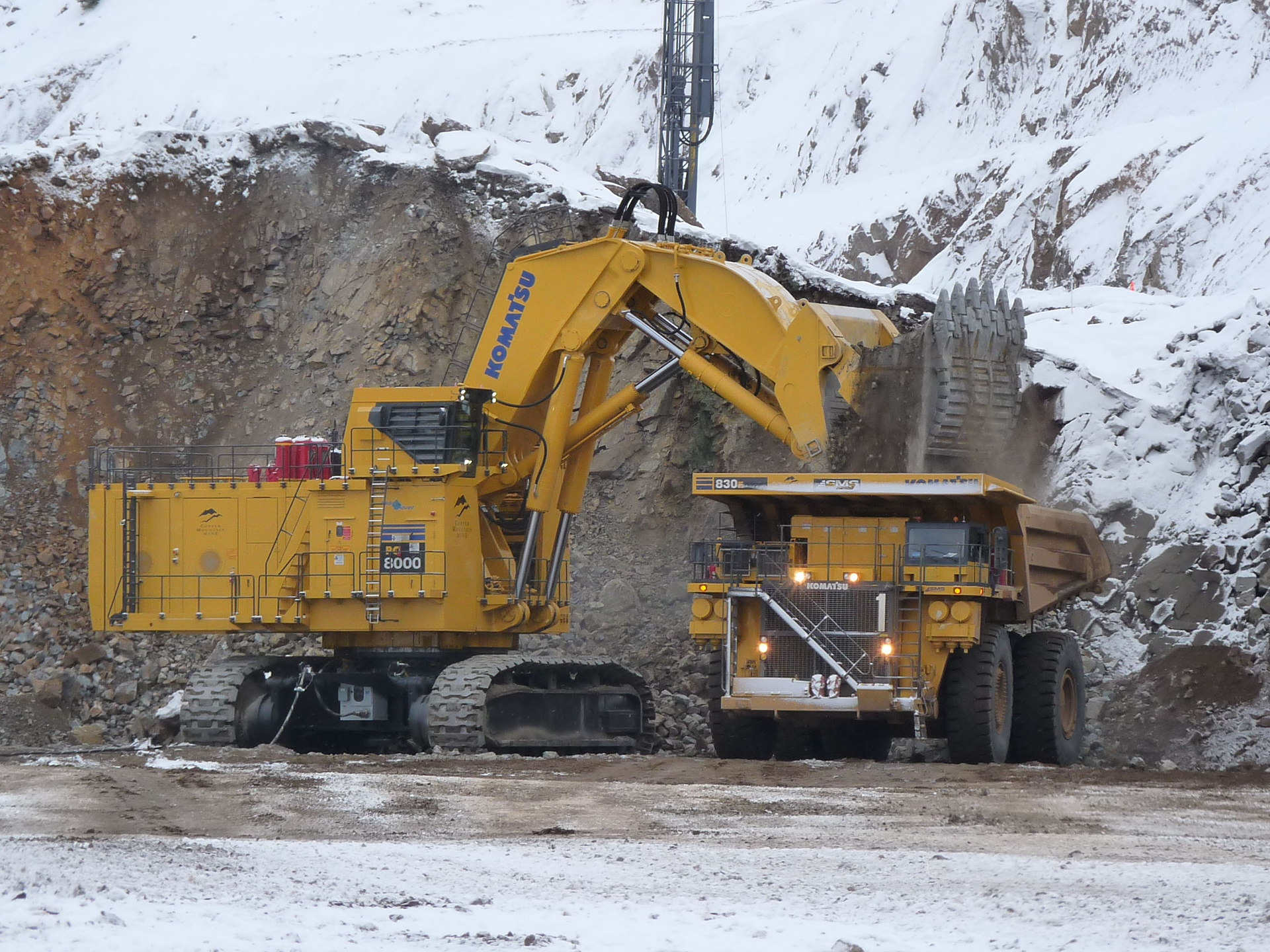 Download Excavator wallpaper for mobile phone, free Excavator HD picture