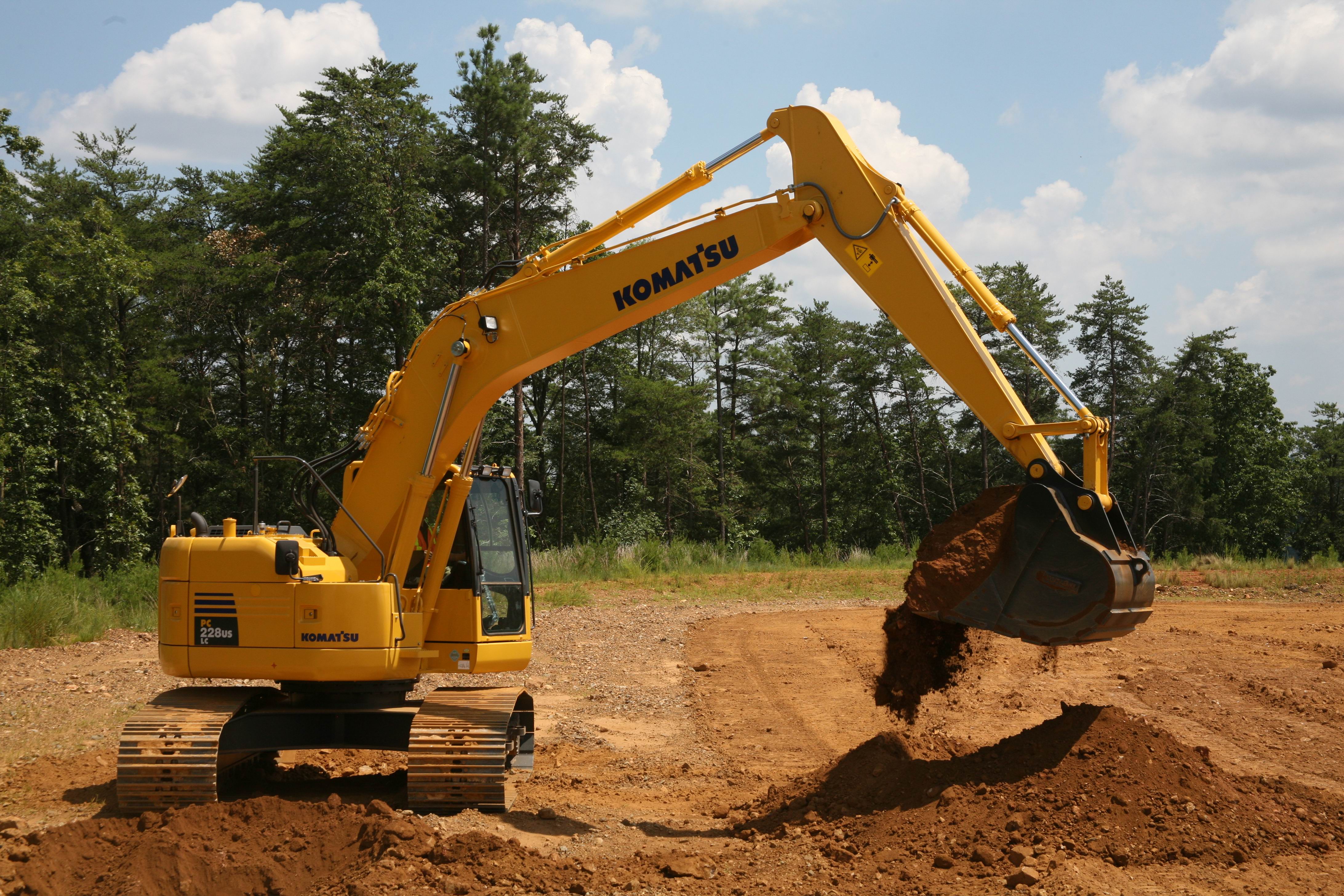 4K Excavator Wallpaper and Background Image