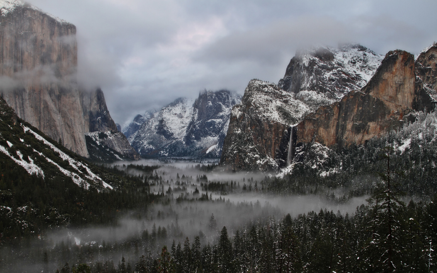 Free Yosemite Wallpaper Valley in Winter