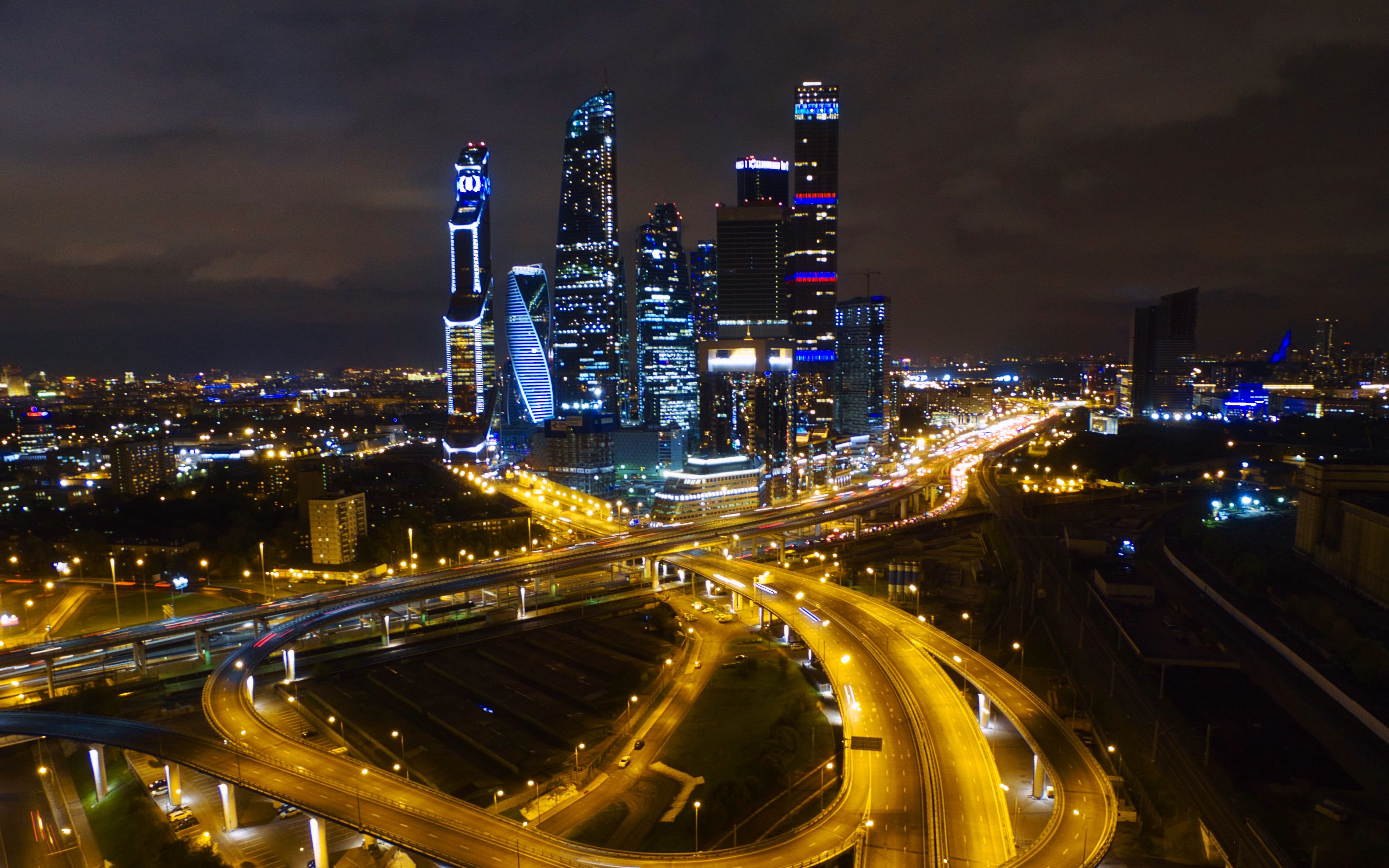 Download wallpaper 3840x2400 city, buildings, roads, aerial view, night, moscow, russia 4k ultra HD 16:10 HD background