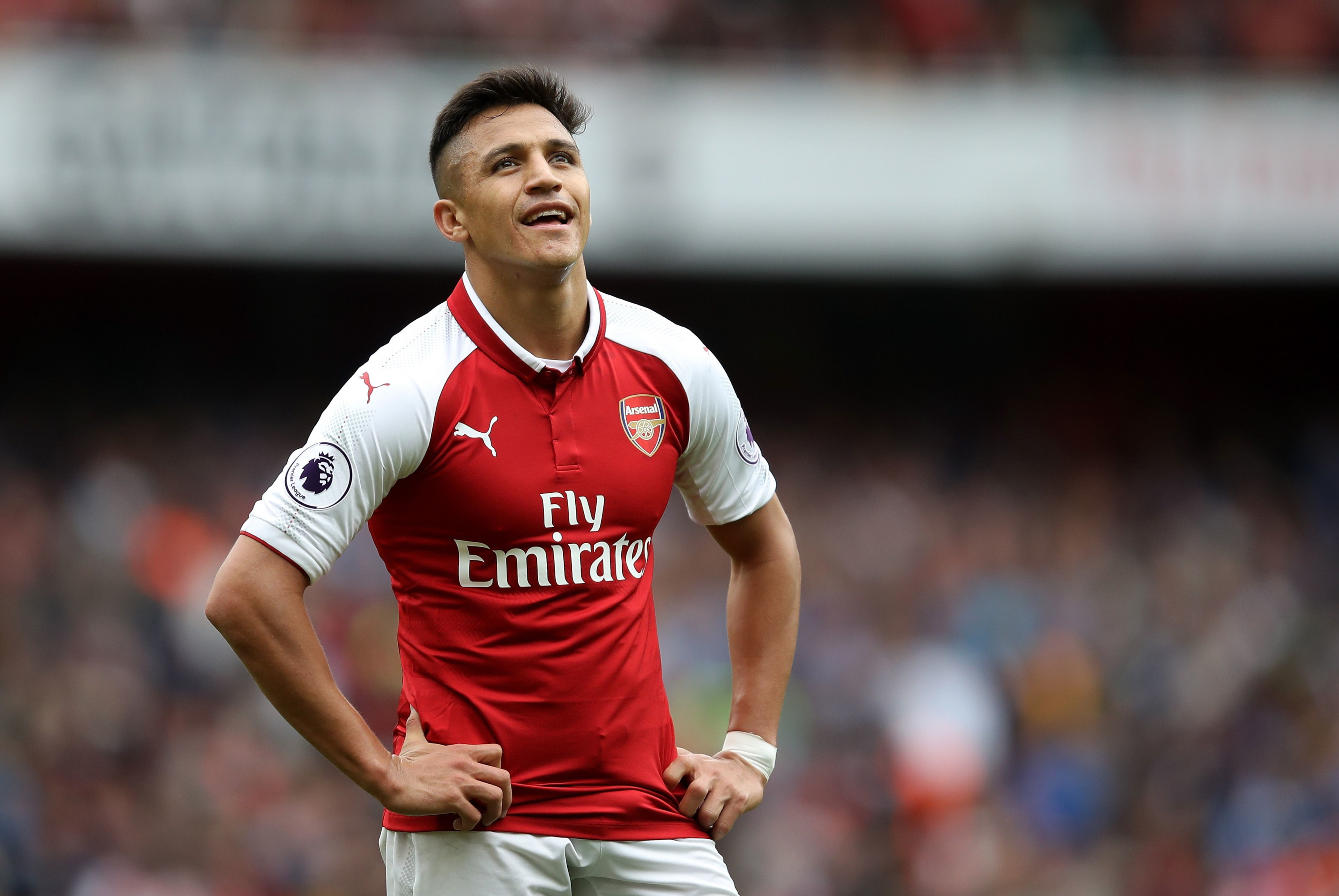 Sports Alexis Sanchez HD Wallpaper