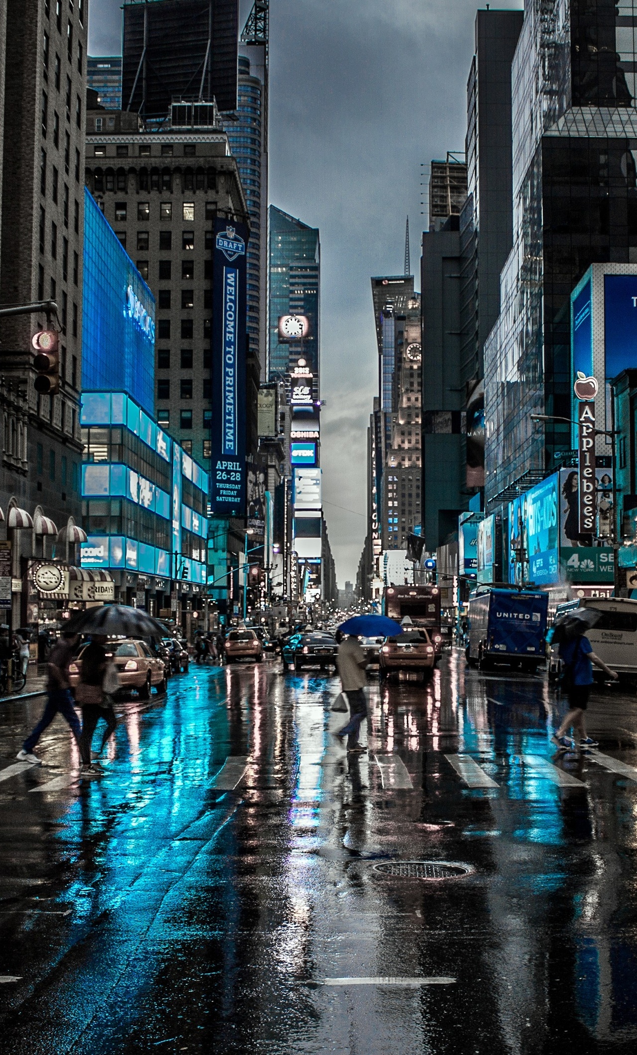 New York City Street Reflection Motion Blur Dark 4k iPhone HD 4k Wallpaper, Image, Background, Photo and Picture