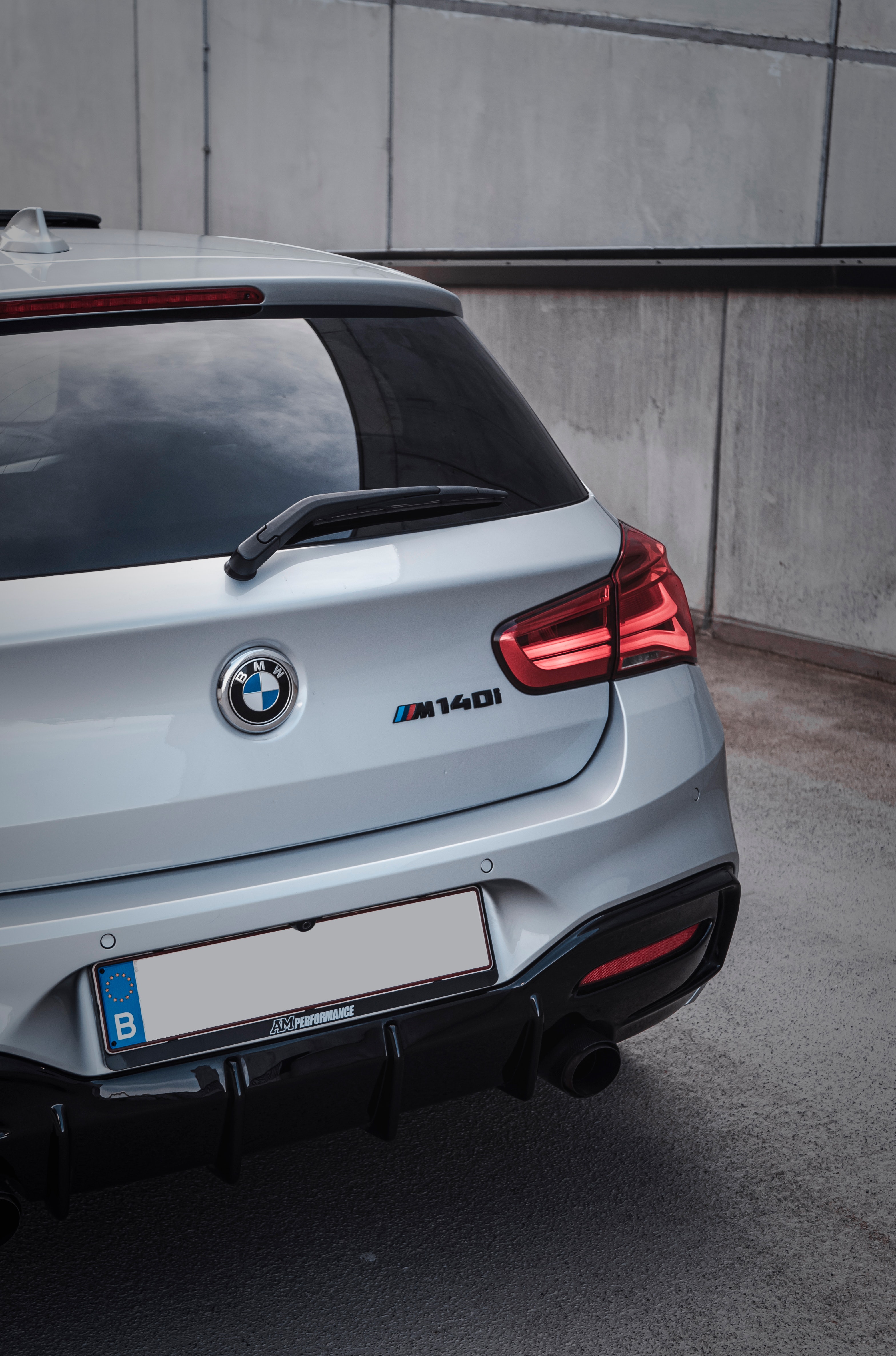 Photo of White Bmw E46 · Free