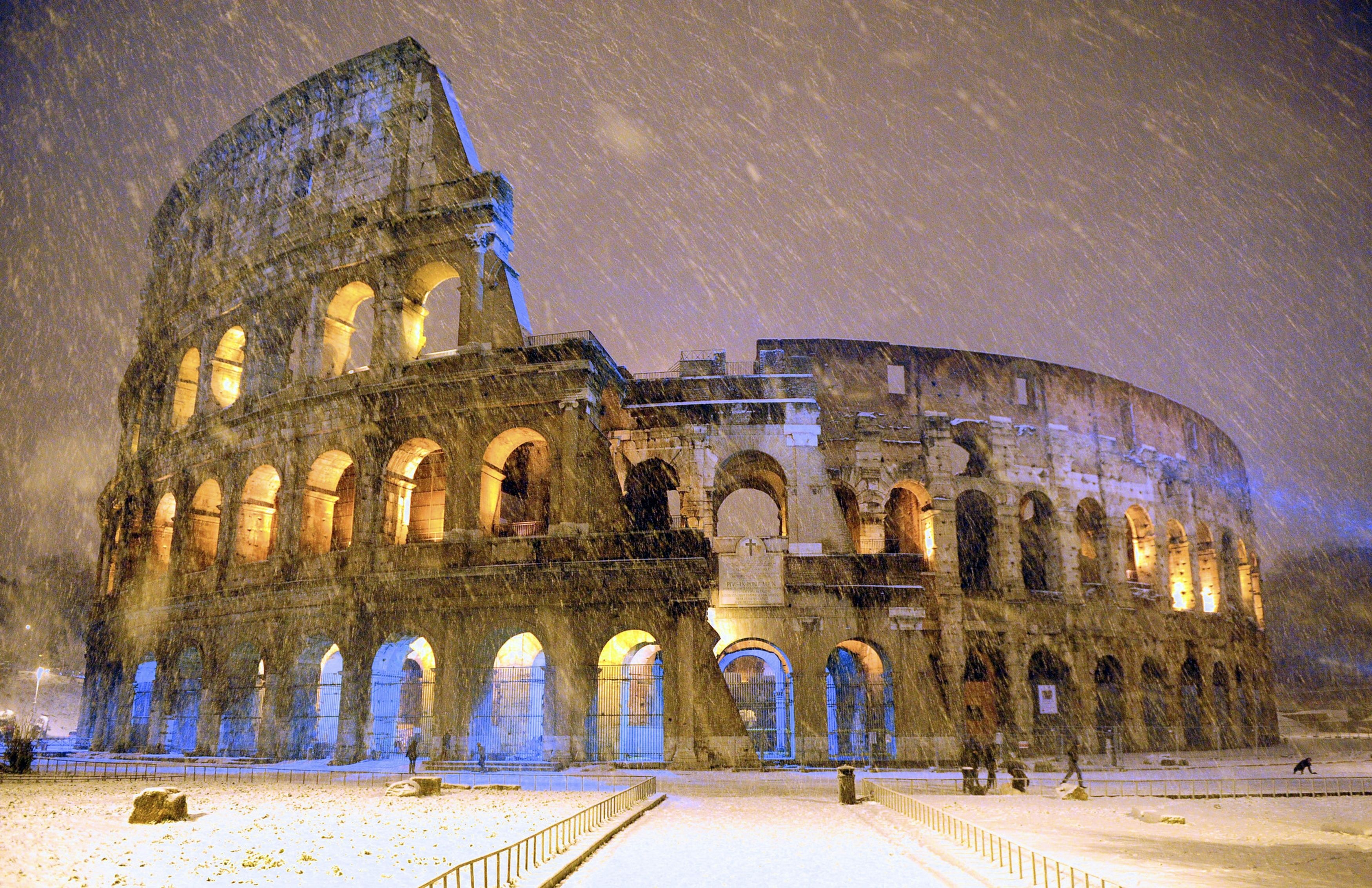 Ruin Man Made Colosseum HD Wallpaper