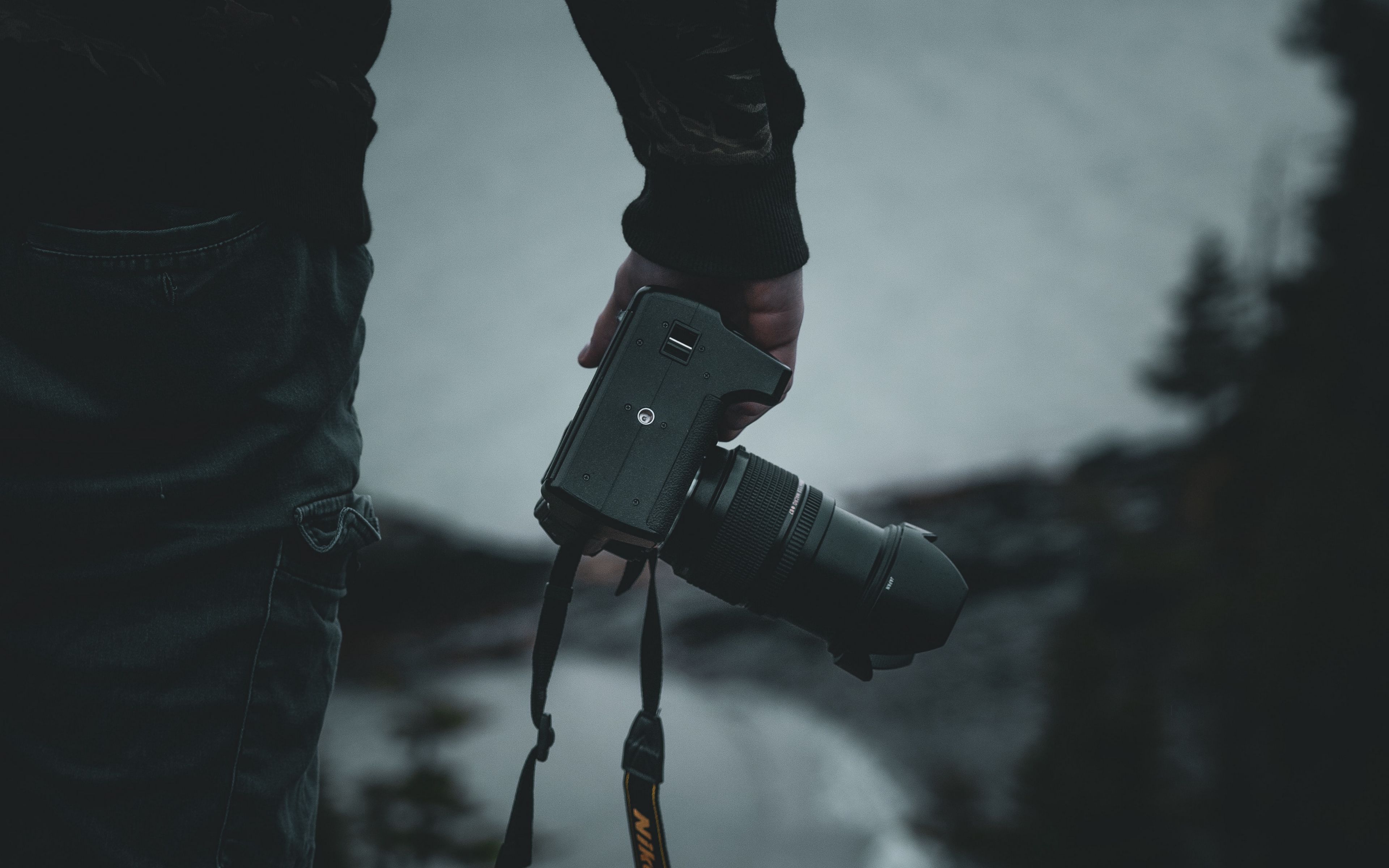 Download wallpaper 3840x2400 camera, photographer, dark, silhouette 4k ultra HD 16:10 HD background