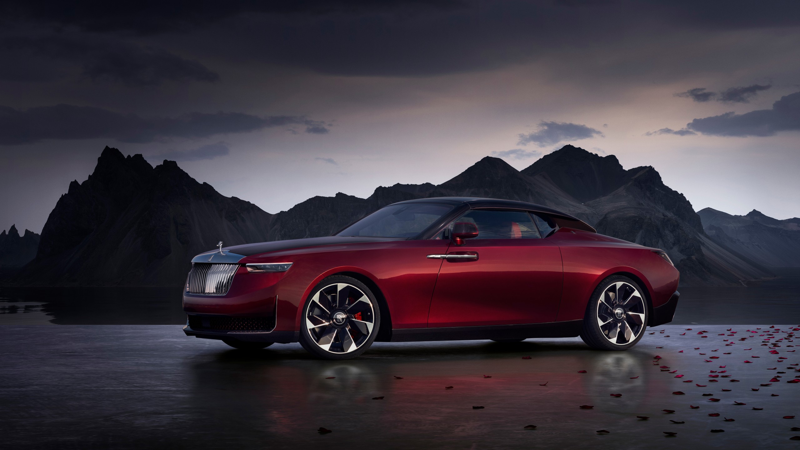 Rolls Royce La Rose Noire Droptail 2023 8K 2 Wallpaper Car Wallpaper