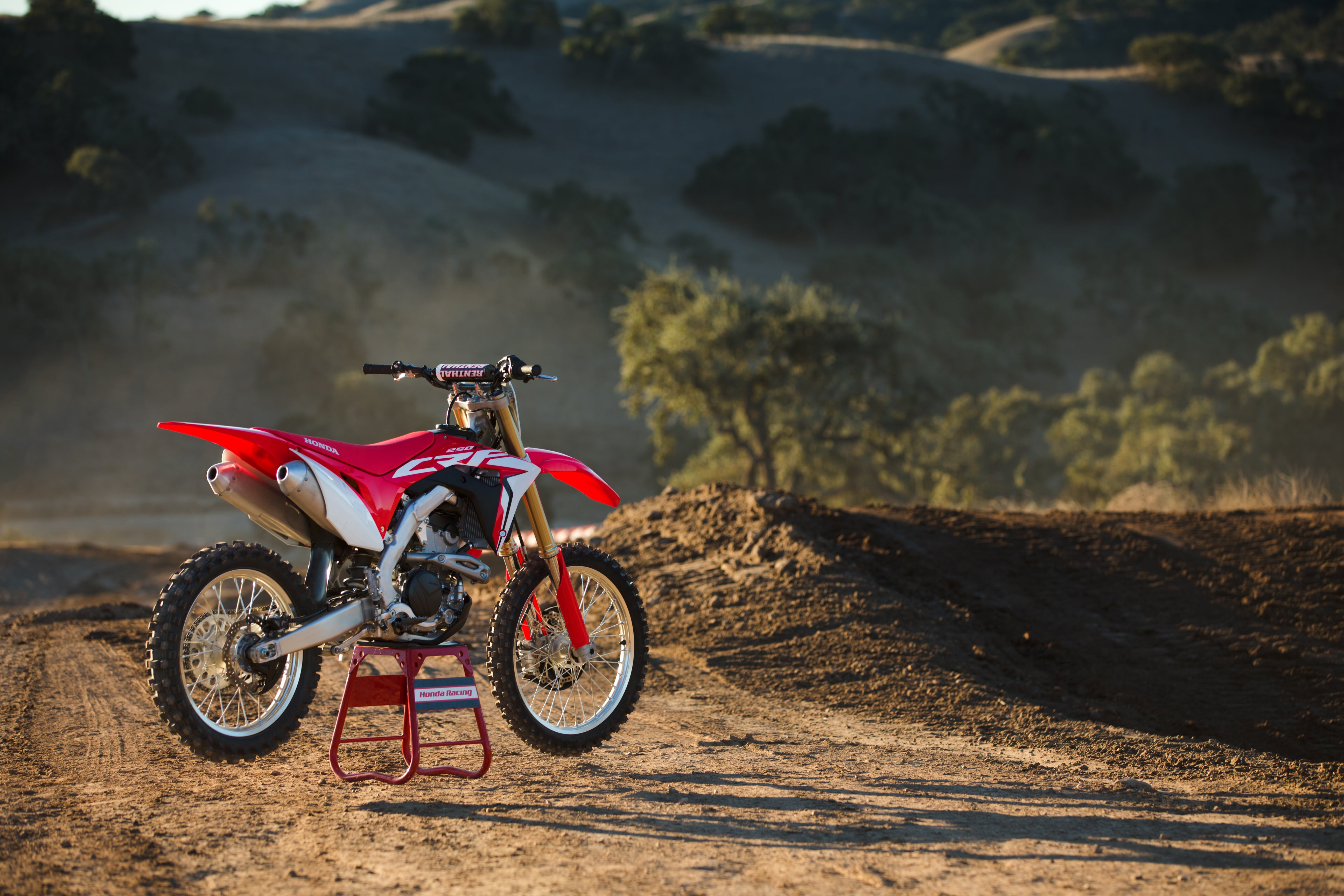 First ride: Honda CRF250R Moto Guide