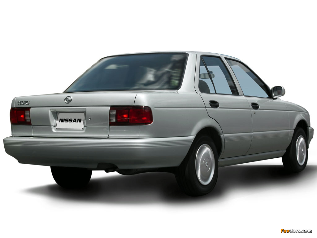 Nissan Tsuru 2004 wallpaper (1024x768)