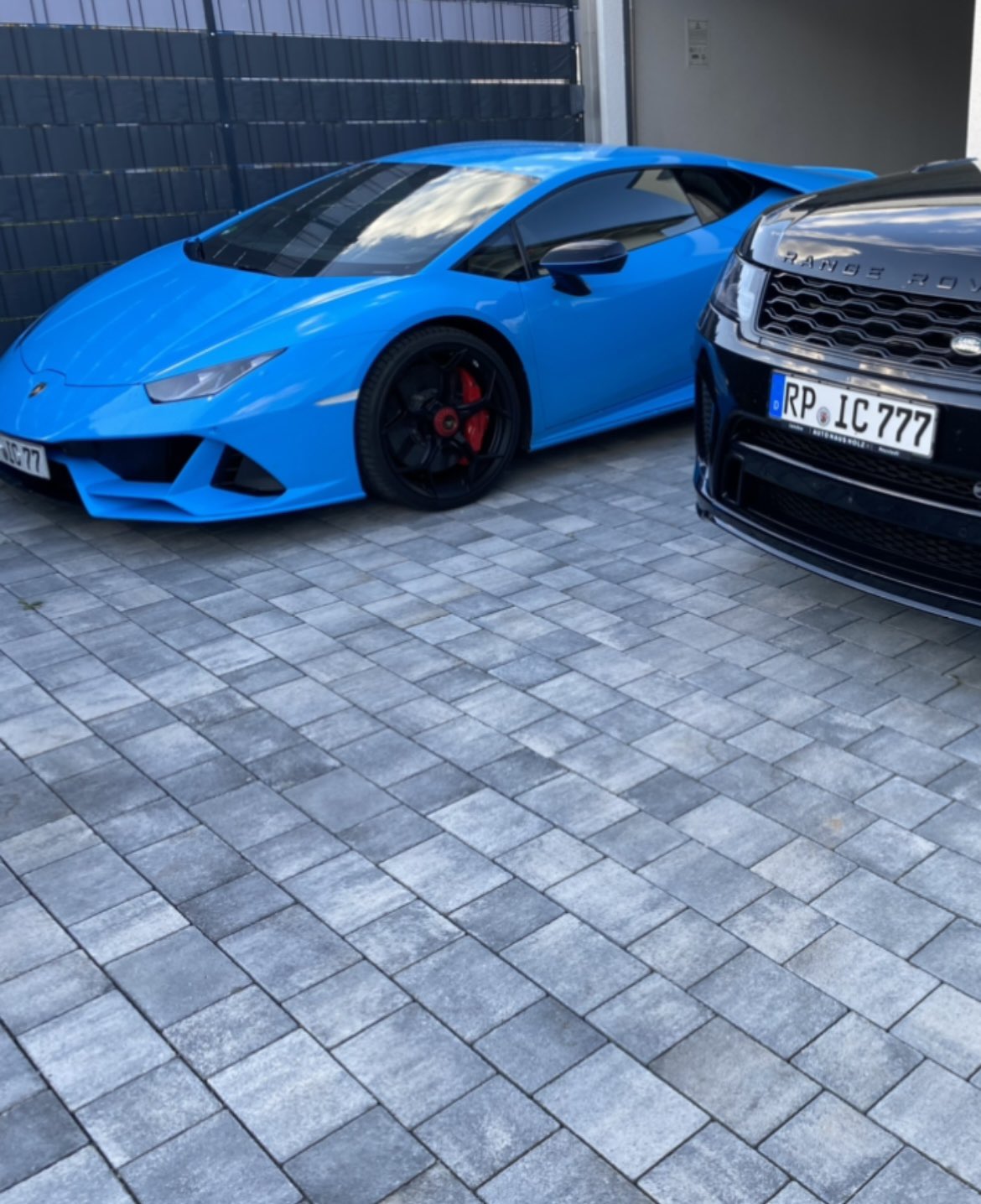 icrimax people don't believe in my Lambo story, but let me tell you something. In 2 years my Lambo lost 30.000€ value. In 1 day holding BAYC I got