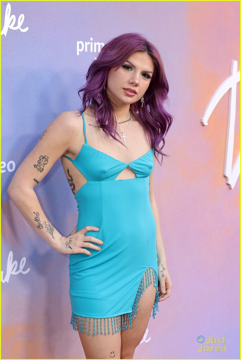 Get to Know TikTok Star Bailey Spinn with 10 Fun Facts (Exclusive): Photo 1351655 Fun Facts, Bailey Spinn, Exclusive, TikTok Picture. Just Jared Jr