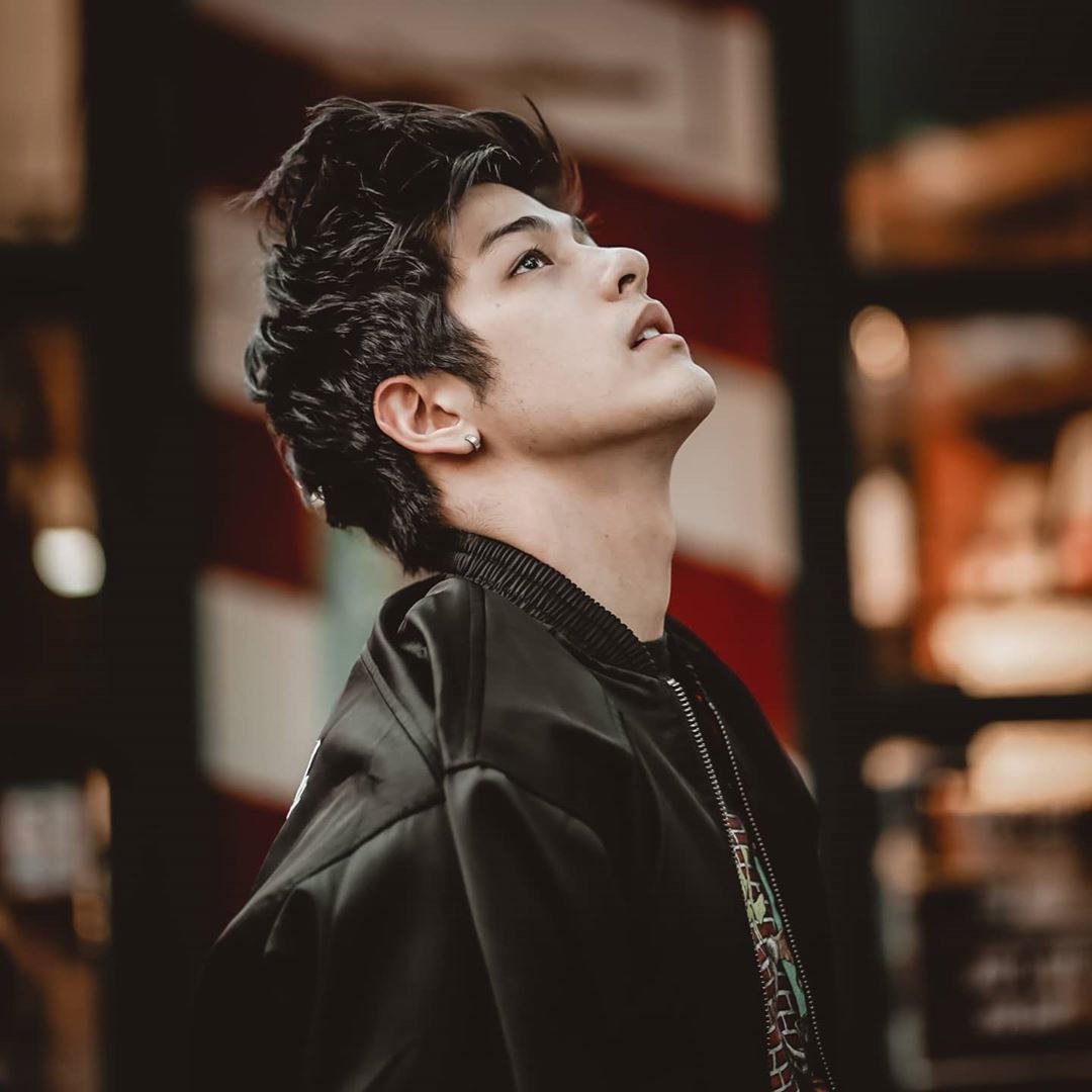 Incorrect Gmmtv Ishikawa Plowden September 13, 1995 Twt: Thelukevoyage. Ig: Lukevoyage A Japanese American Intellectual Bae With Statistic Degree On His Hands. A Cute Big Goofball! Have Y'all Seen