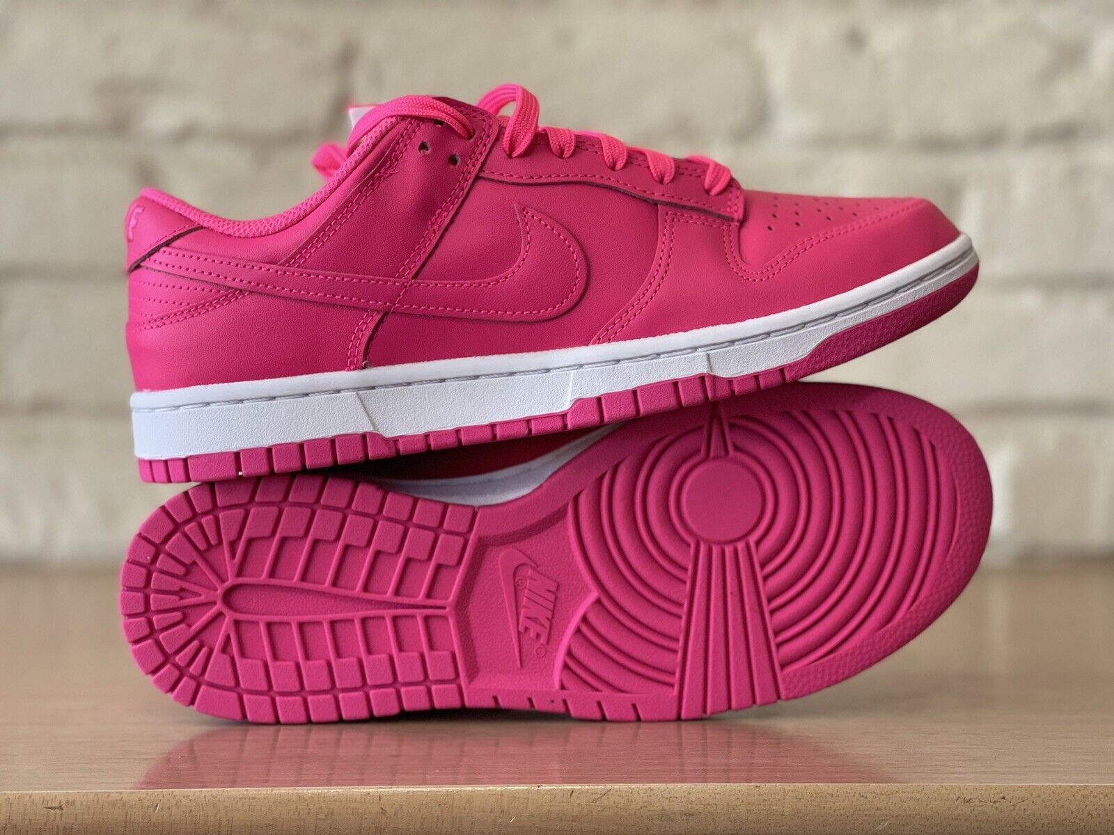 Nike Dunk Low Retro Barbie Hot Pink White Running Shoes DZ5196 600 Women Size 11