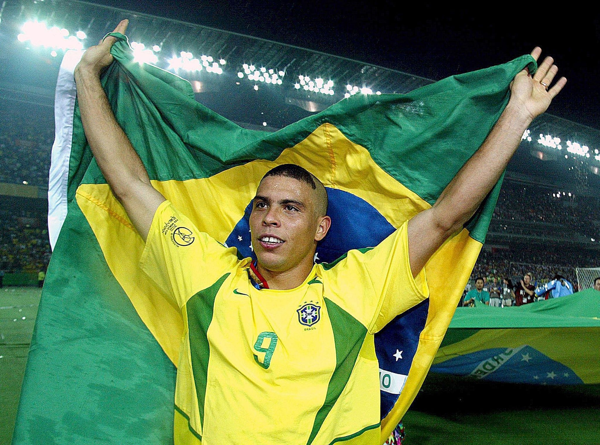 Ronaldo Nazário HD Wallpaper and Background