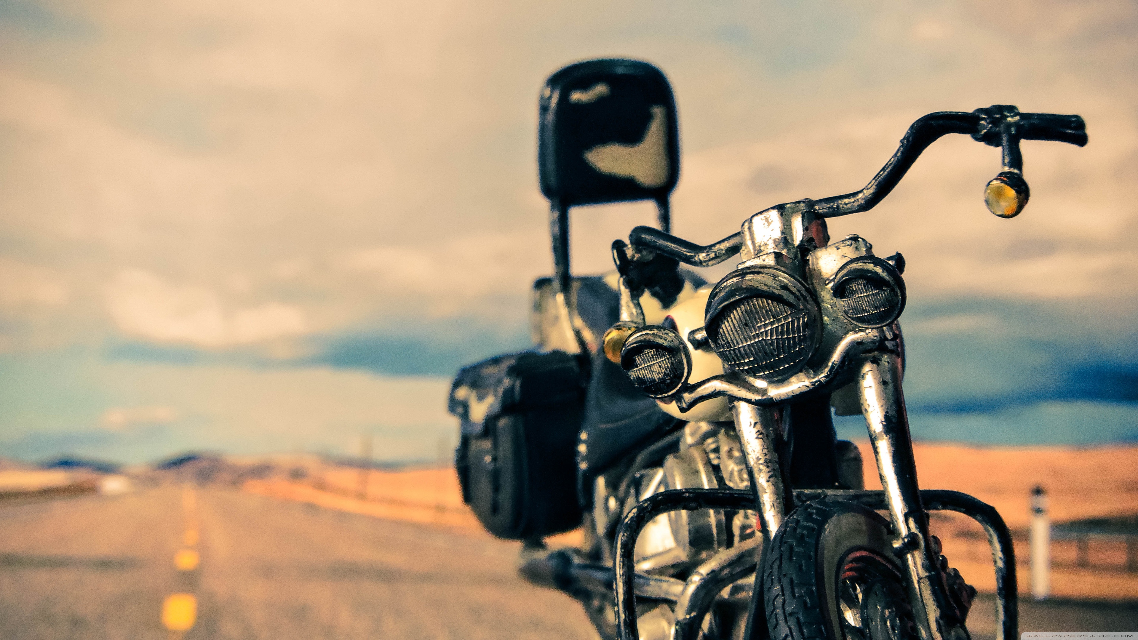 Harley Davidson Heritage Softail Ultra HD Desktop Background Wallpaper for 4K UHD TV