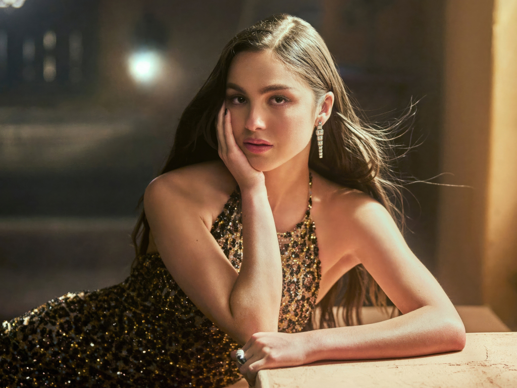 Wallpaper olivia rodrigo, vanity fair, shoot, 2023 desktop wallpaper, HD image, picture, background, d8a3f8