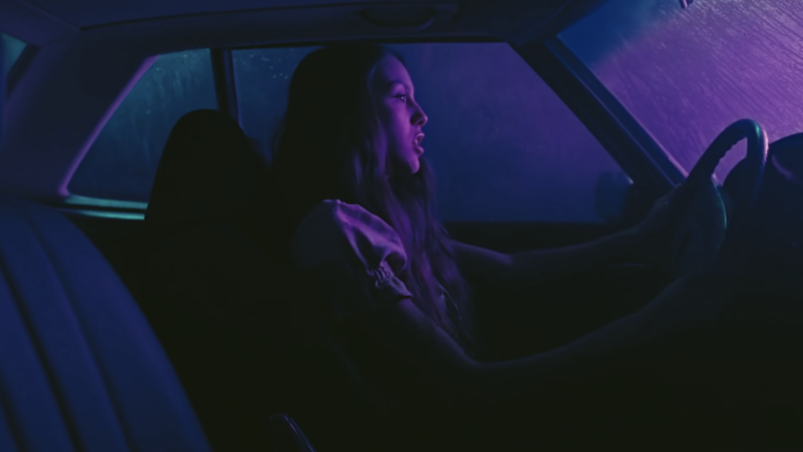 Review: Olivia Rodrigo dazzles