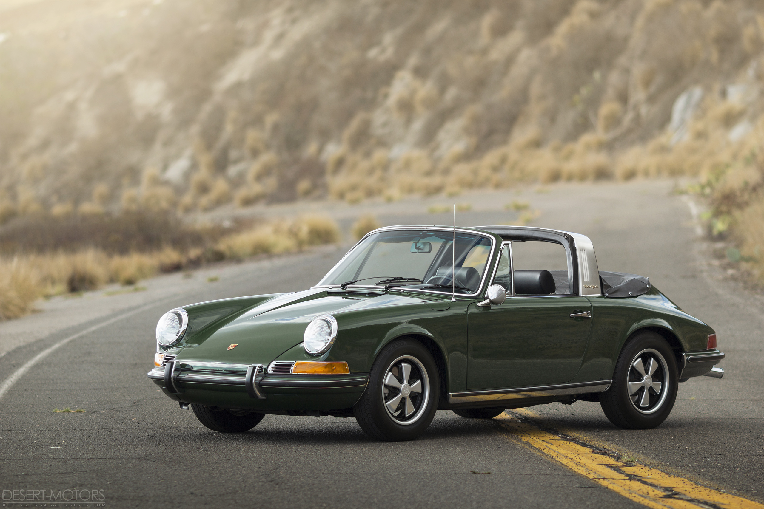 Wallpaper, Porsche 911, targa, green cars, old car, classic car, road, sports car, German cars 2560x1707