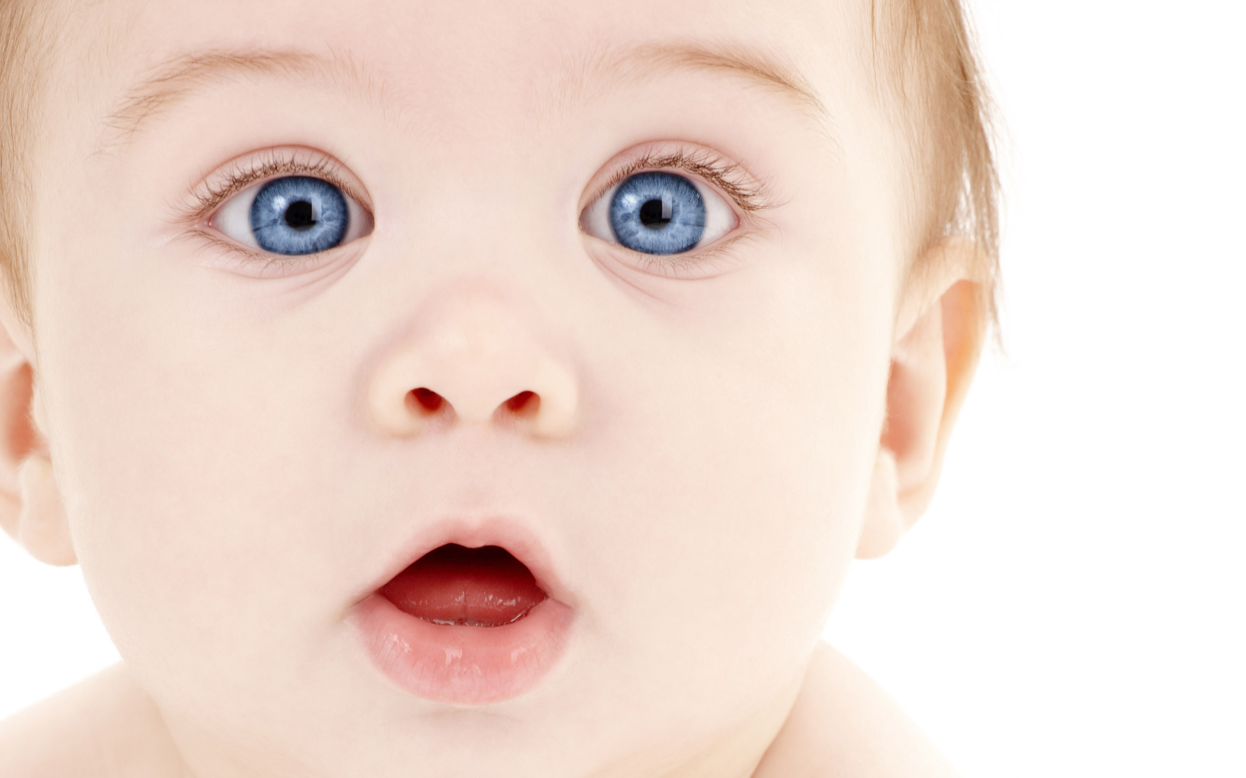 Blue Eyes Cute Baby Wallpaper 4K