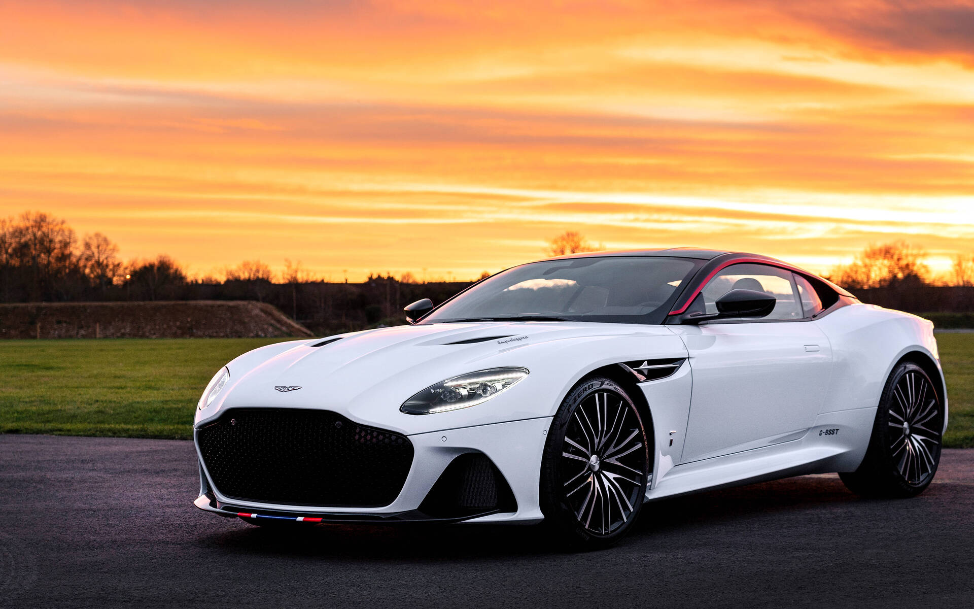 2022 Aston Martin DBS, reviews, picture galleries and videos Car Guide