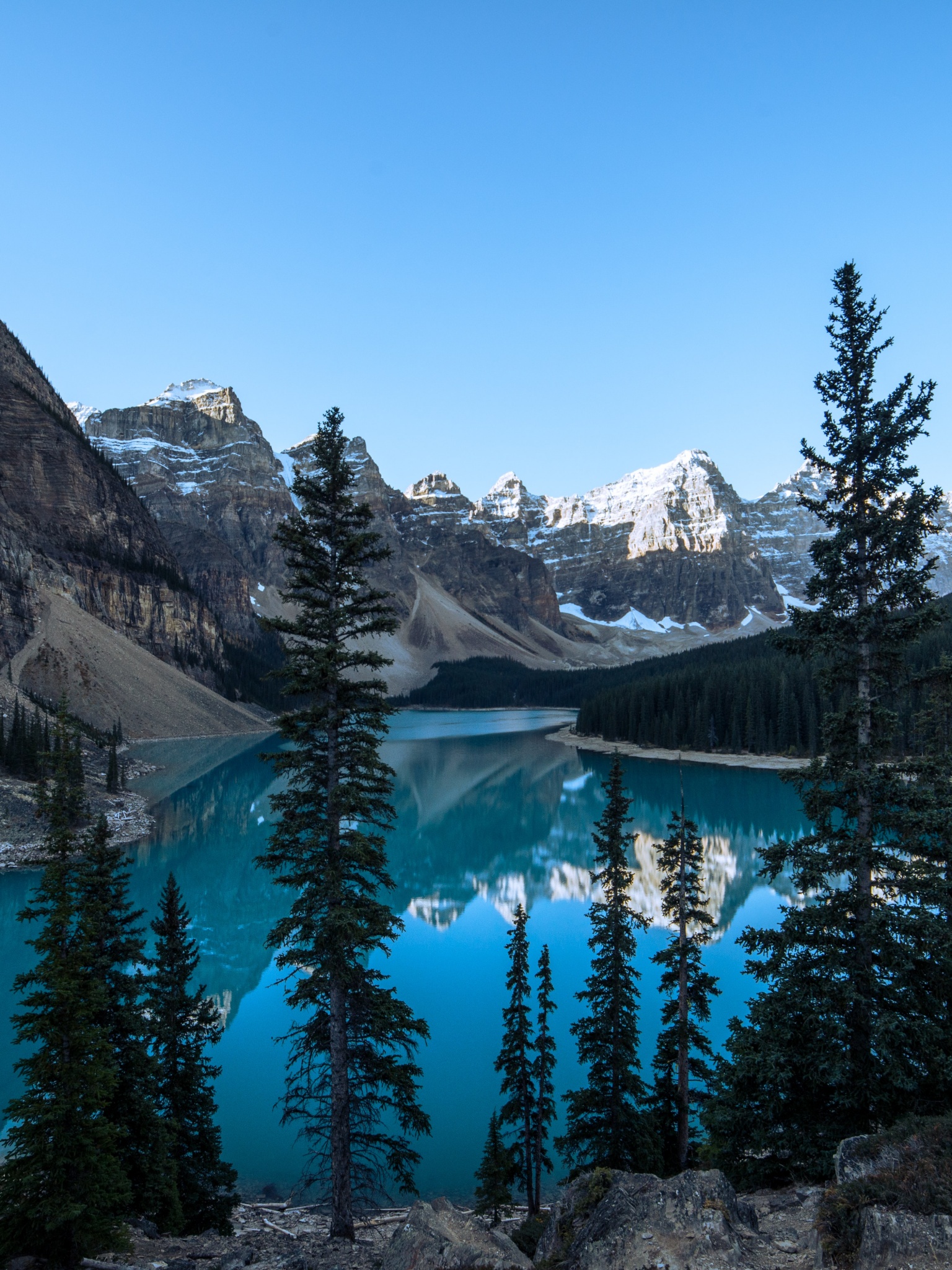 Moraine Lake Wallpaper 4K, Glacier mountains, Canada