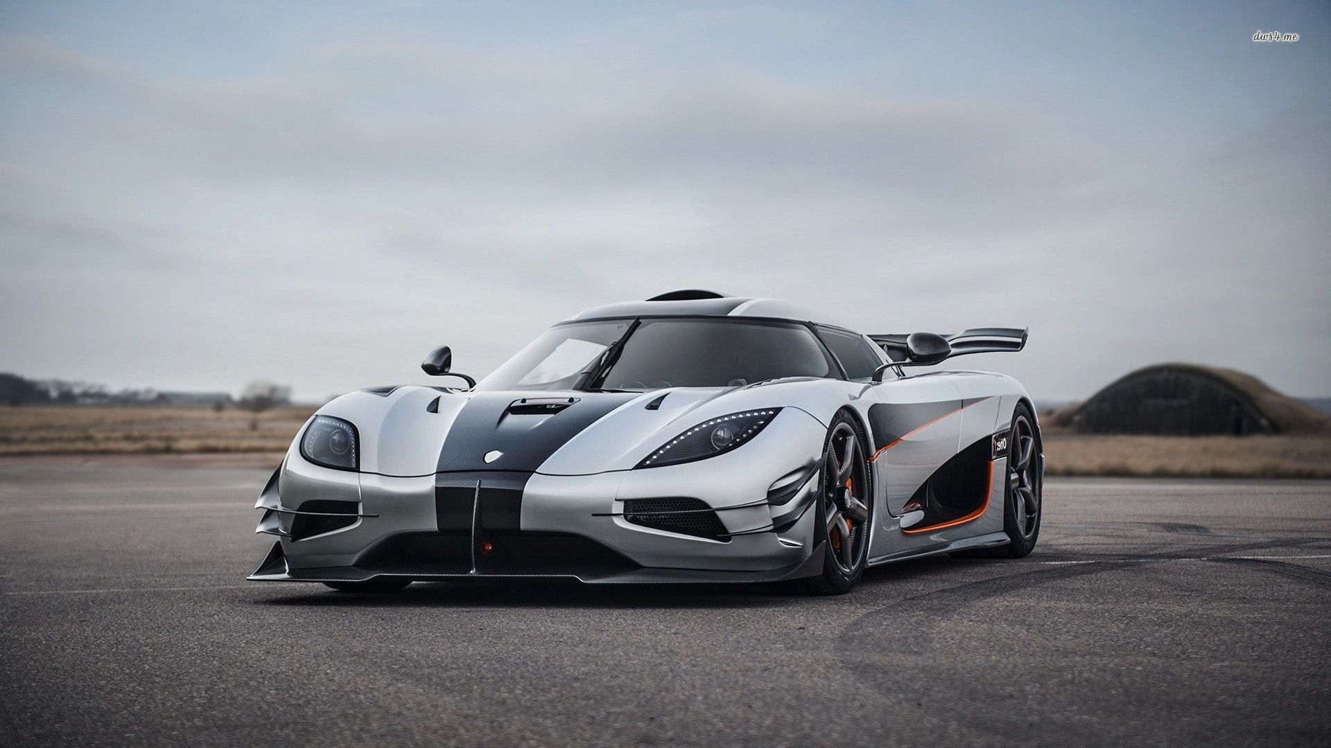 Koenigsegg Agera One:1