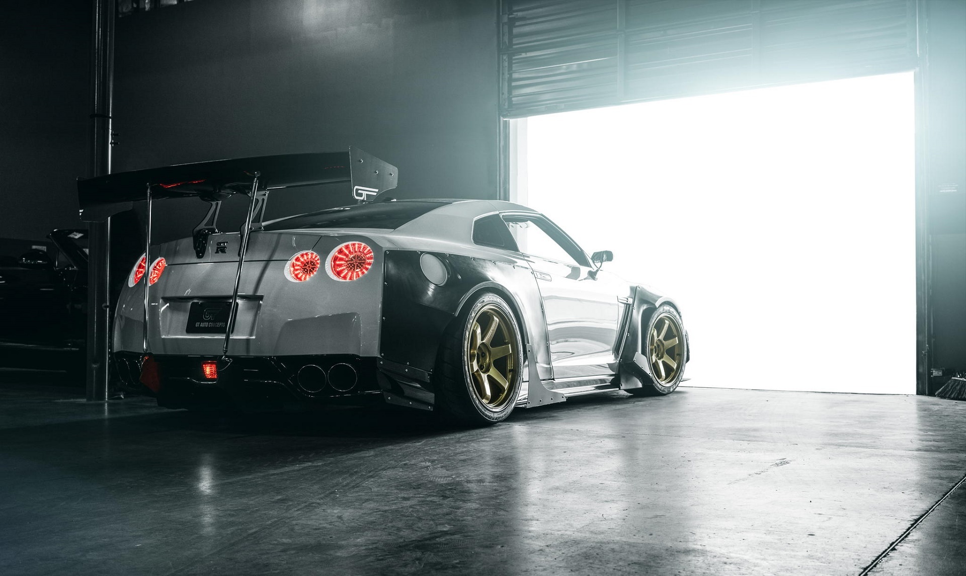 Vehicles Nissan GT R HD Wallpaper