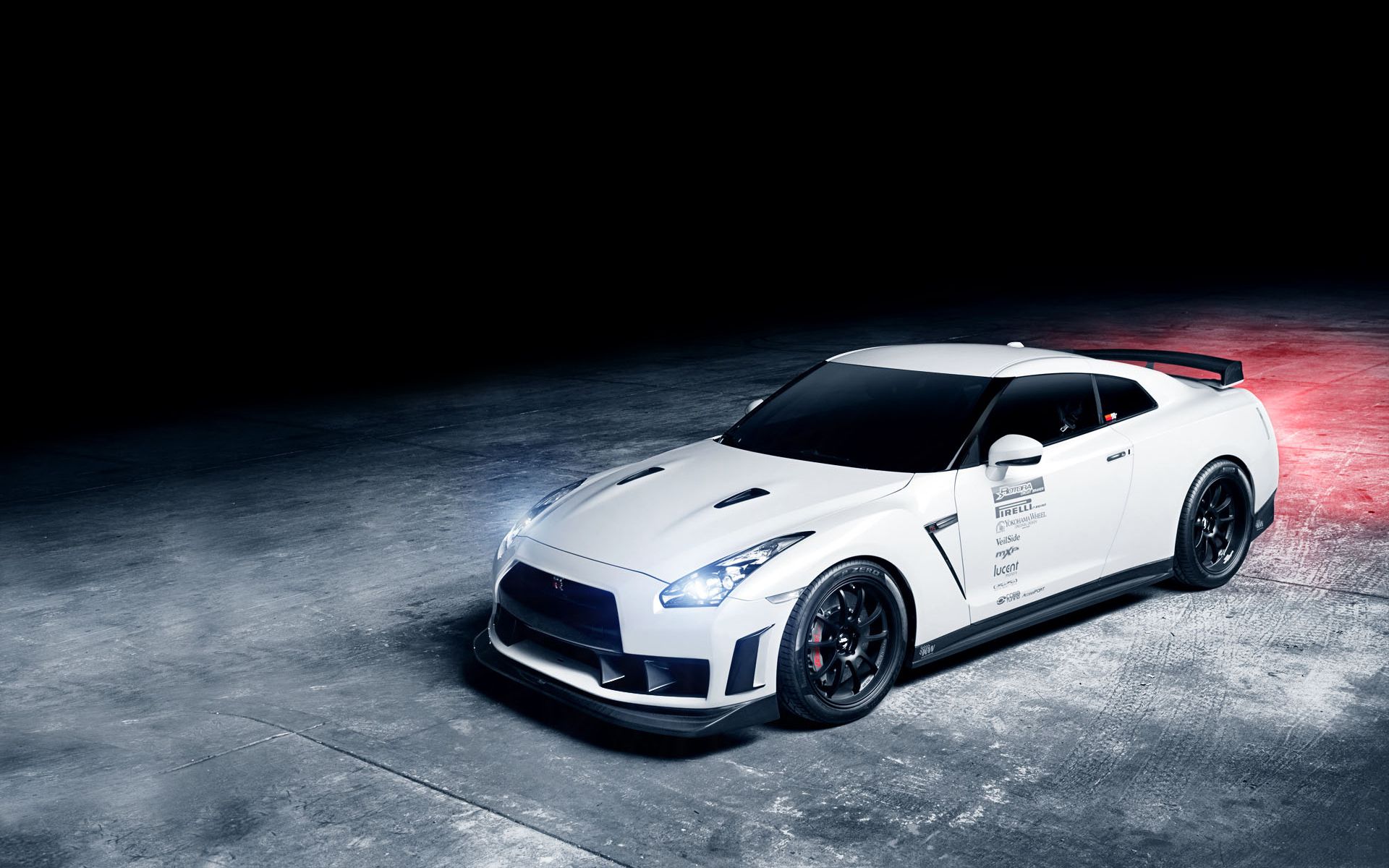 Nissan GT R Desktop Wallpaper