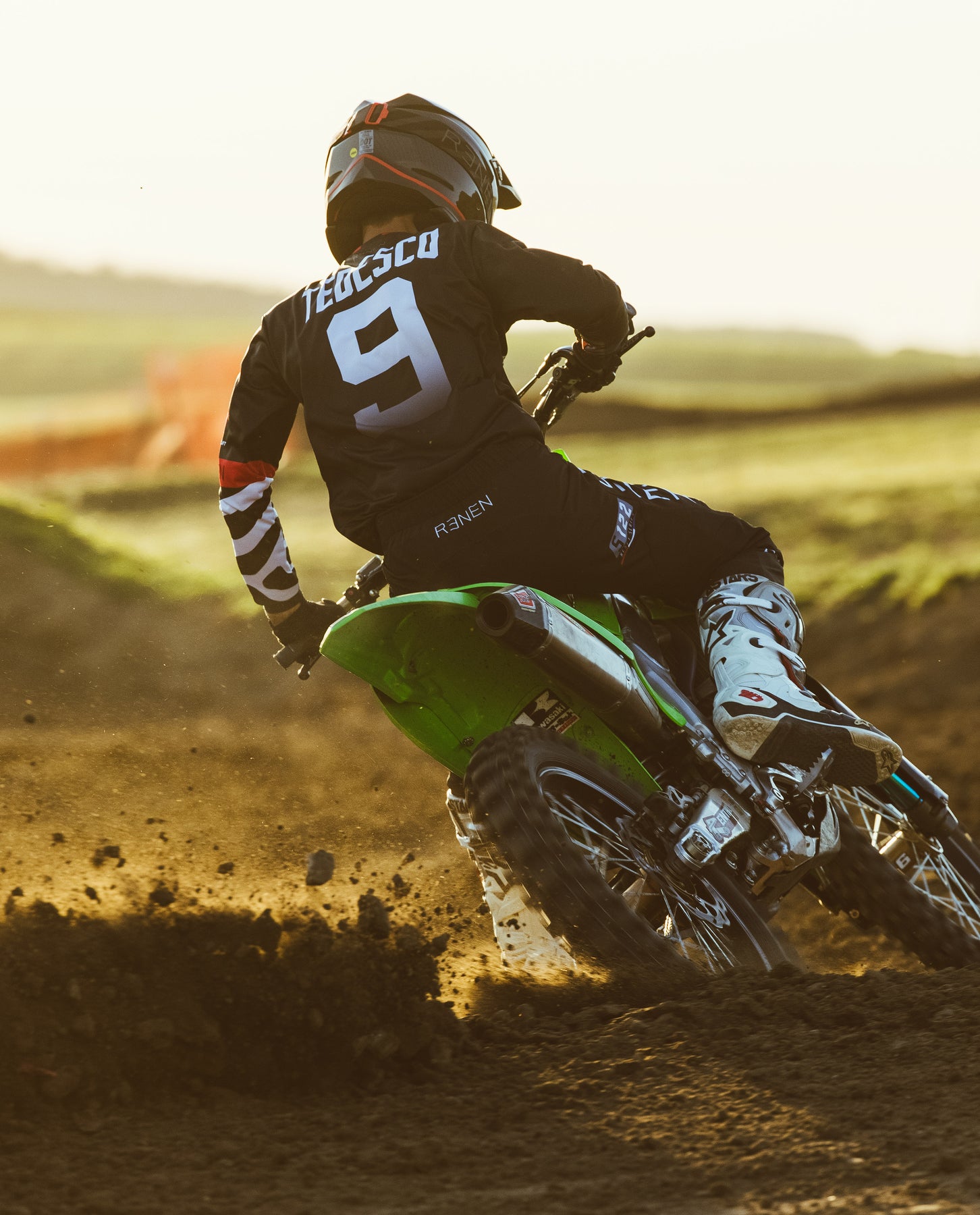 iPhone Motocross Wallpaper