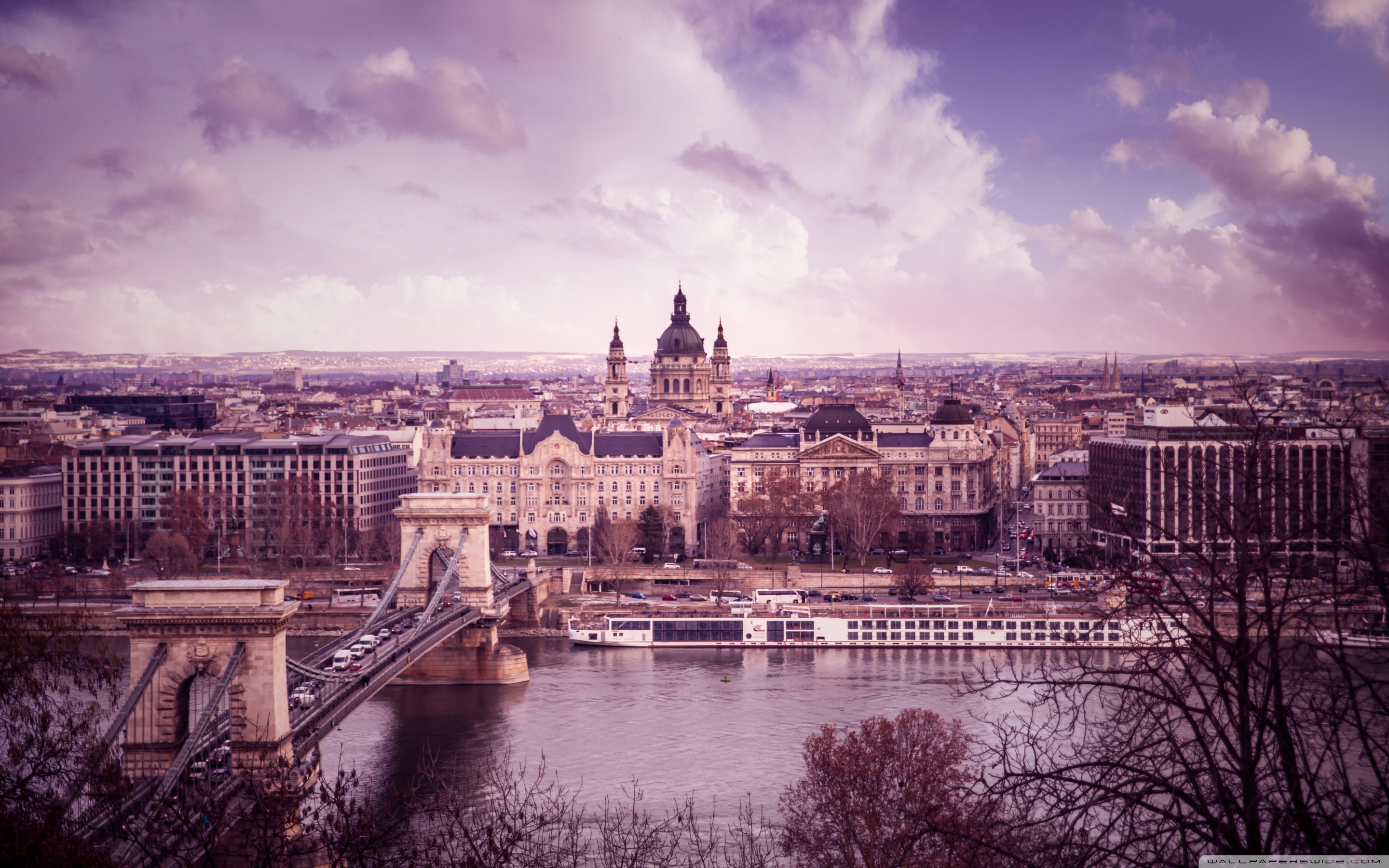 Danube River, Budapest, Hungary Ultra HD Desktop Background Wallpaper for 4K UHD TV, Widescreen & UltraWide Desktop & Laptop, Multi Display, Dual Monitor, Tablet