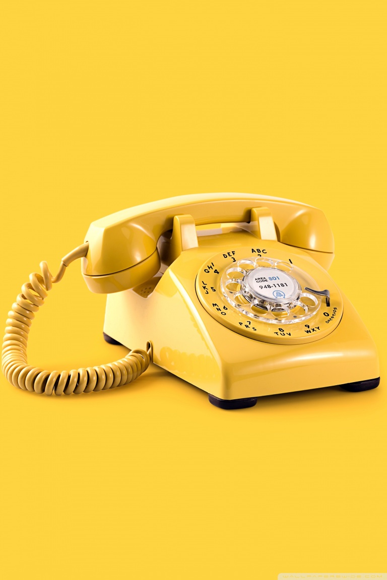 Retro Telephone Aesthetic Ultra HD Desktop Background Wallpaper for 4K UHD TV, Widescreen & UltraWide Desktop & Laptop, Multi Display, Dual Monitor, Tablet