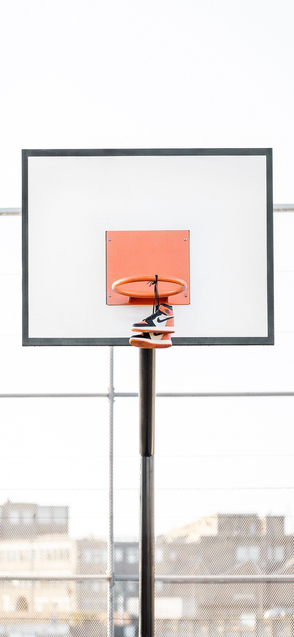 3Wallpaper for iPhone Wallpaper Sneakers - in HD ==>