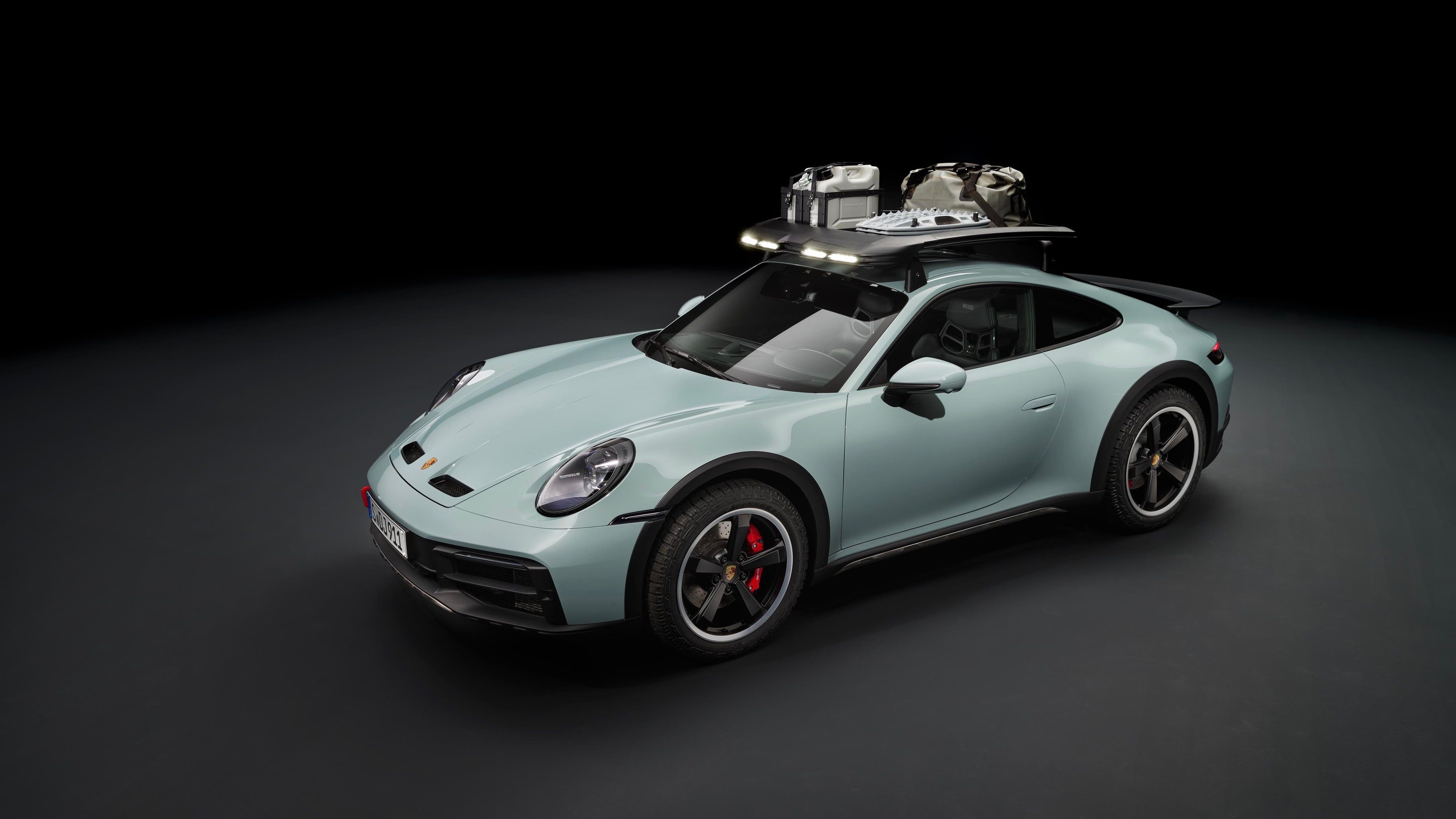 Porsche 911 Dakar is rugged, rally